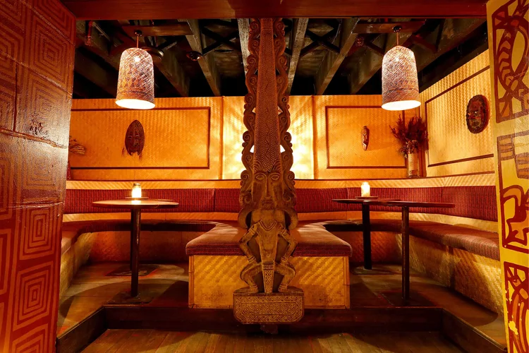 THE CLIFF DIVE Australia's Best