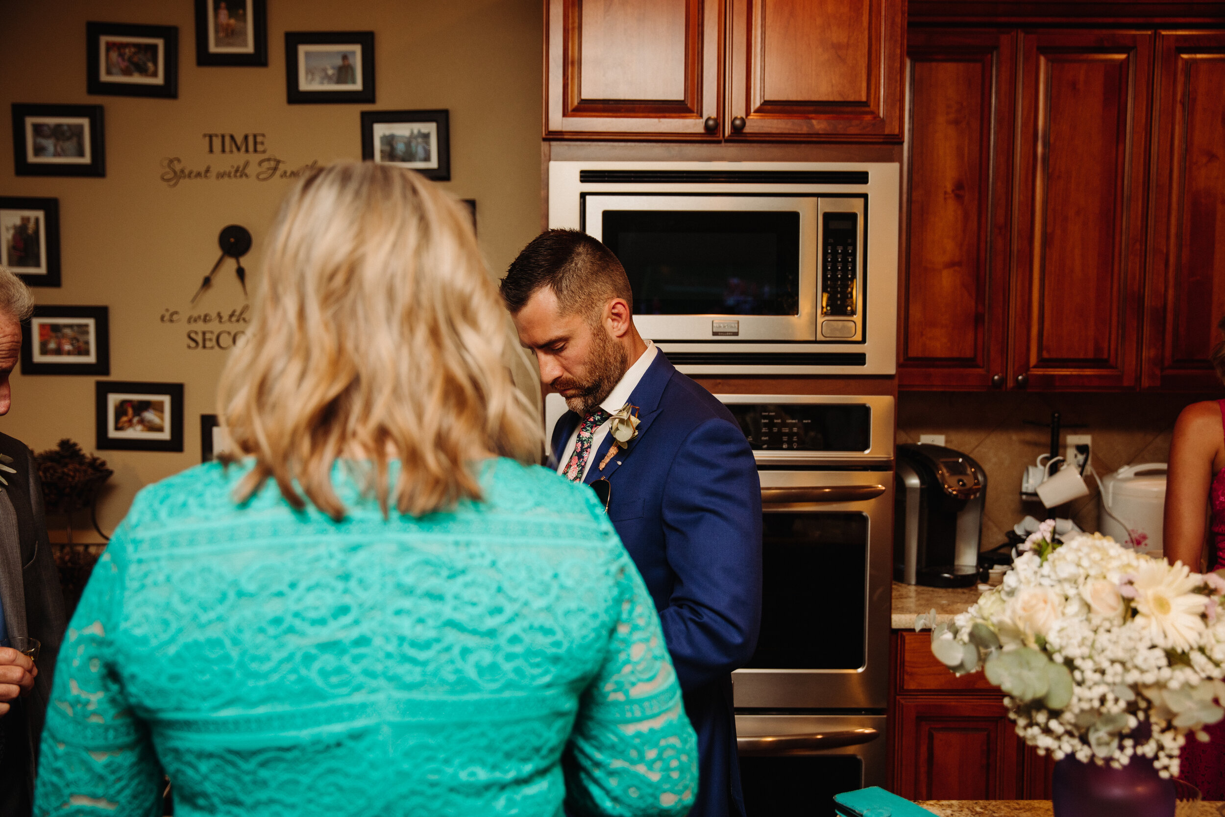 Taylor &amp; Josh groom waiting // Portland Oregon