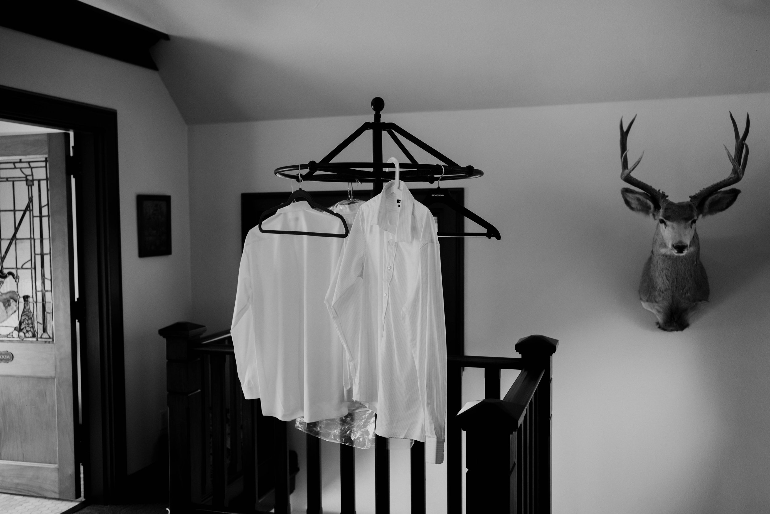 Ryan &amp; Kate groom shirt // The Victorian Belle Mansion