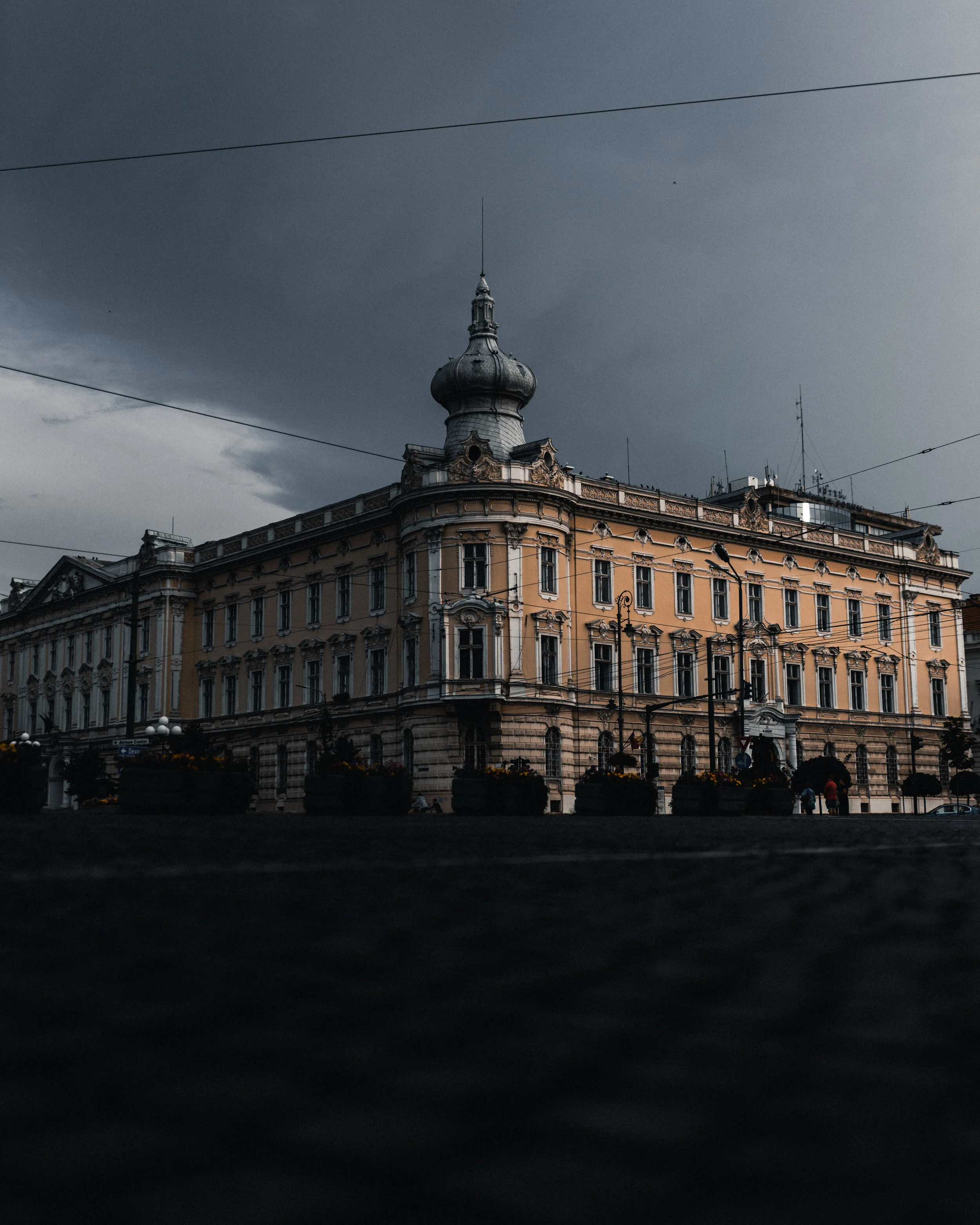 Architecture of a building in Arad