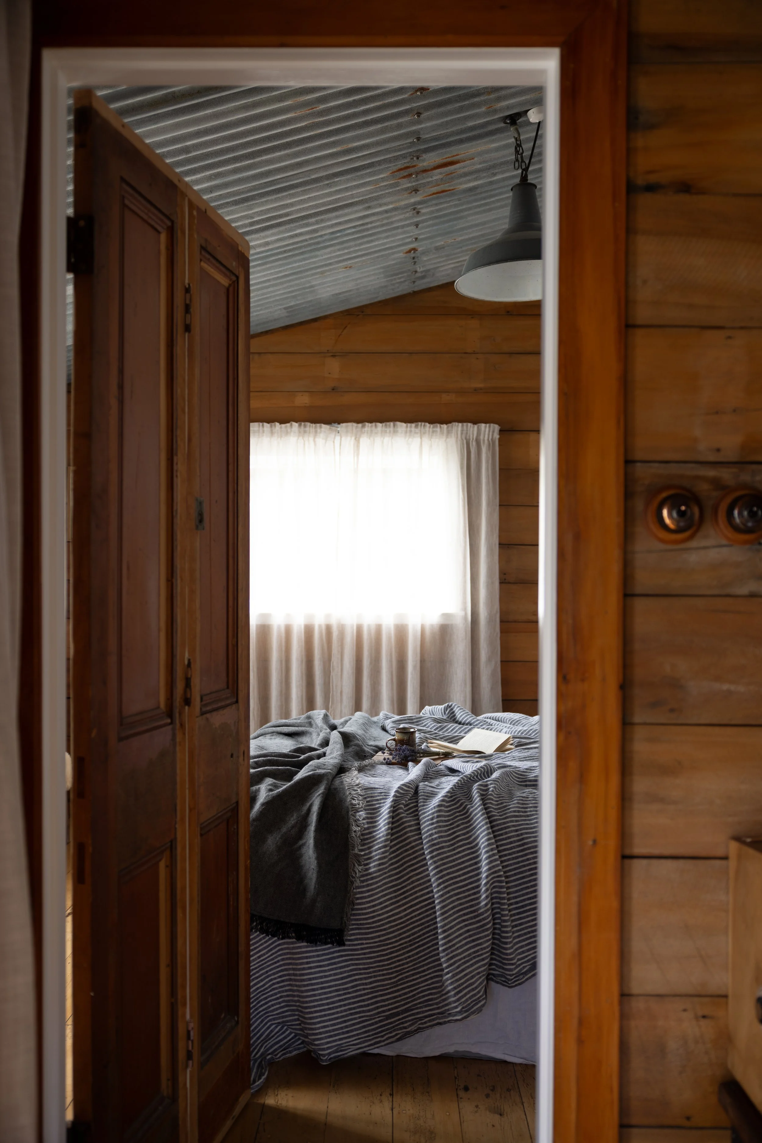 The Linen Project - Bearded Poet