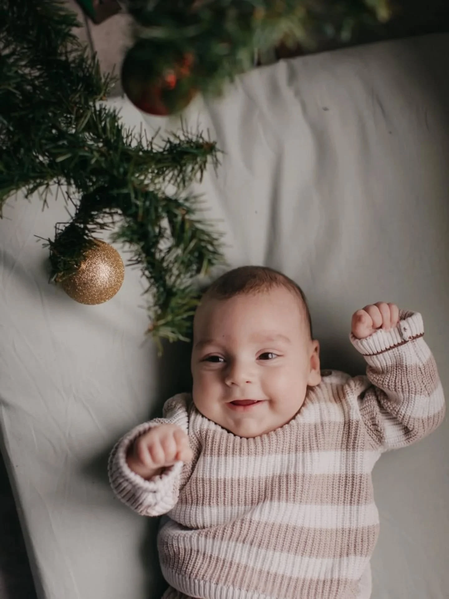 Je voulais poster ce choupinou trop mignon sans forc&eacute;ment faire un post /carrousel/titiller l algo....
Attention moment nostalgie oui. On pouvait juste poster pour le plaisir de partager.
Bref la chance des b&eacute;b&eacute;s d' hiver d' avoi