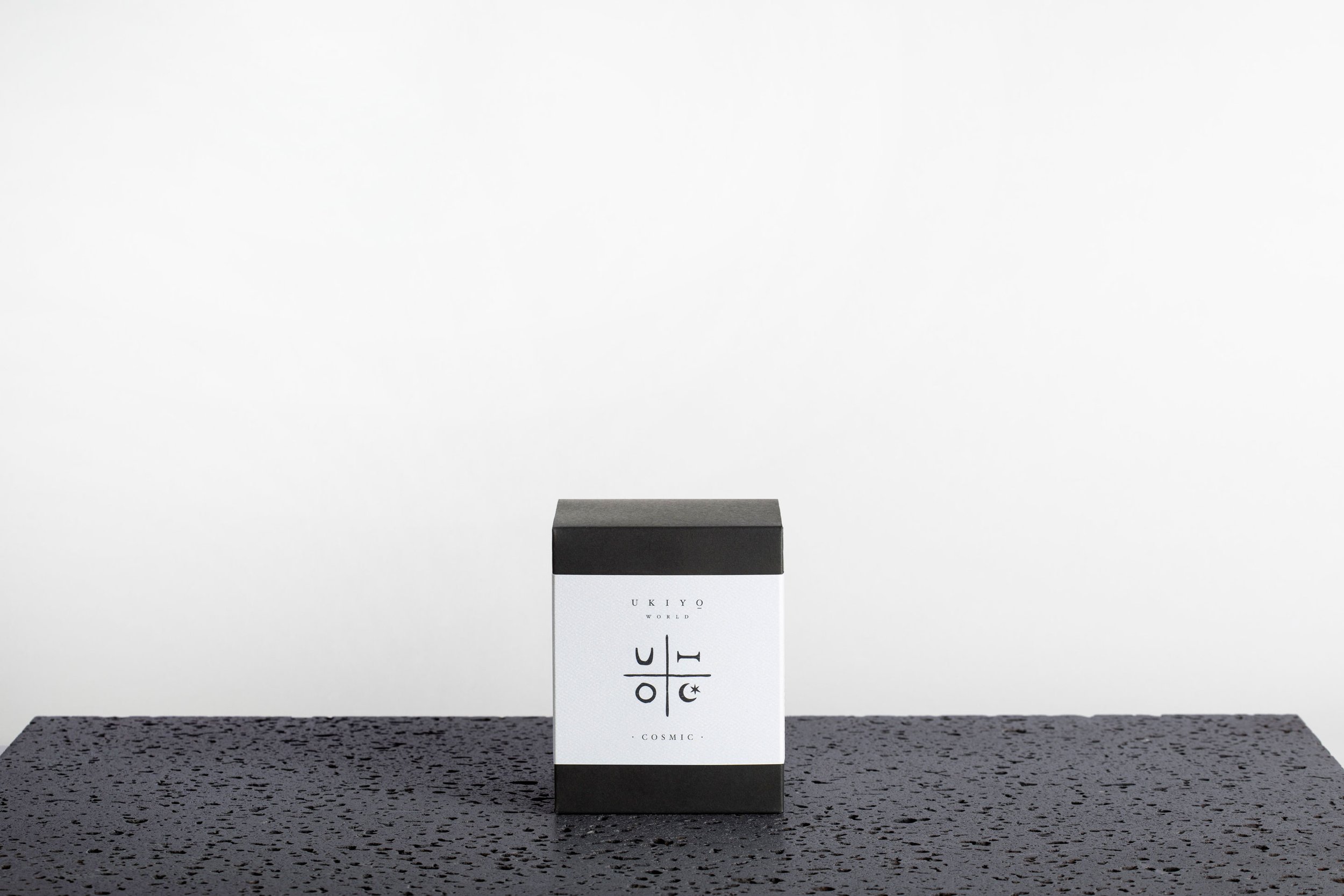 Ukiyo World Cosmic Interlude scented soy wax candle