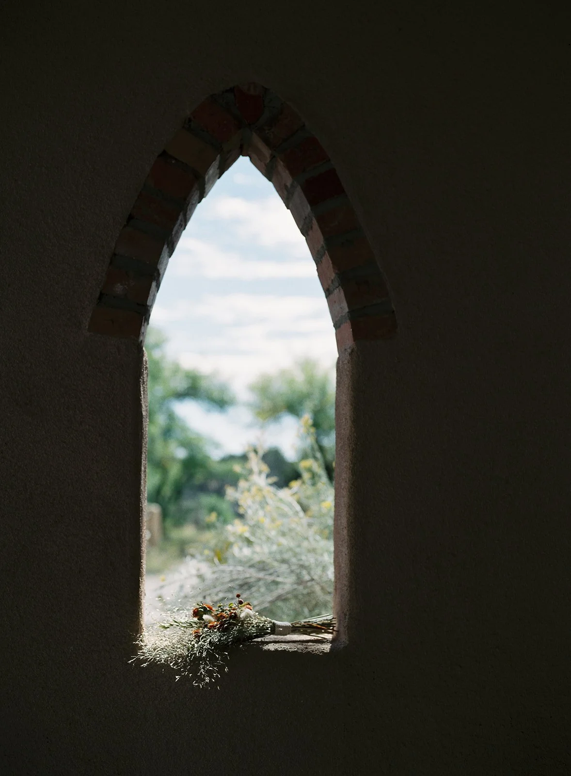 boho-fine-art-southwestern-santa-fe-wedding-film-79.jpg