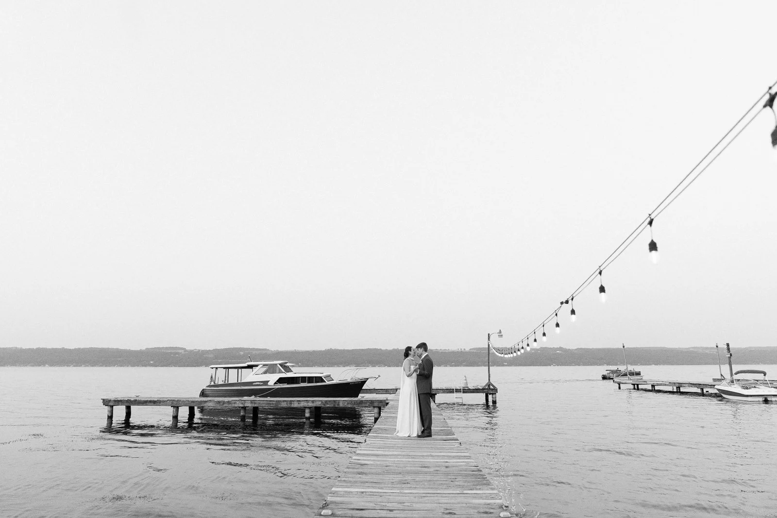 cayuga-shoreline-summer-colorful-wedding-111.jpg