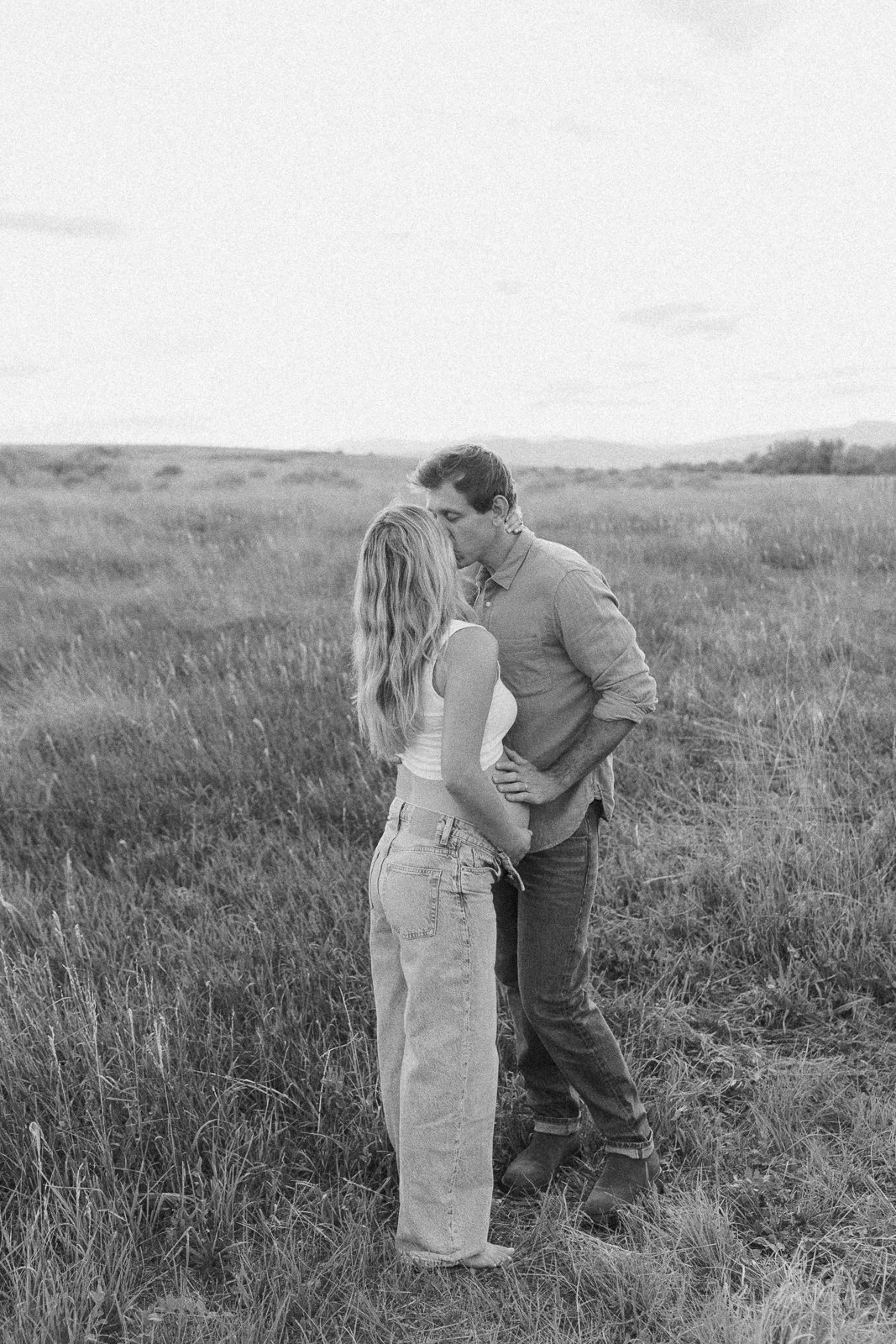 denver-fort-collins-boulder-maternity-colorado-film-mountain-99.jpg