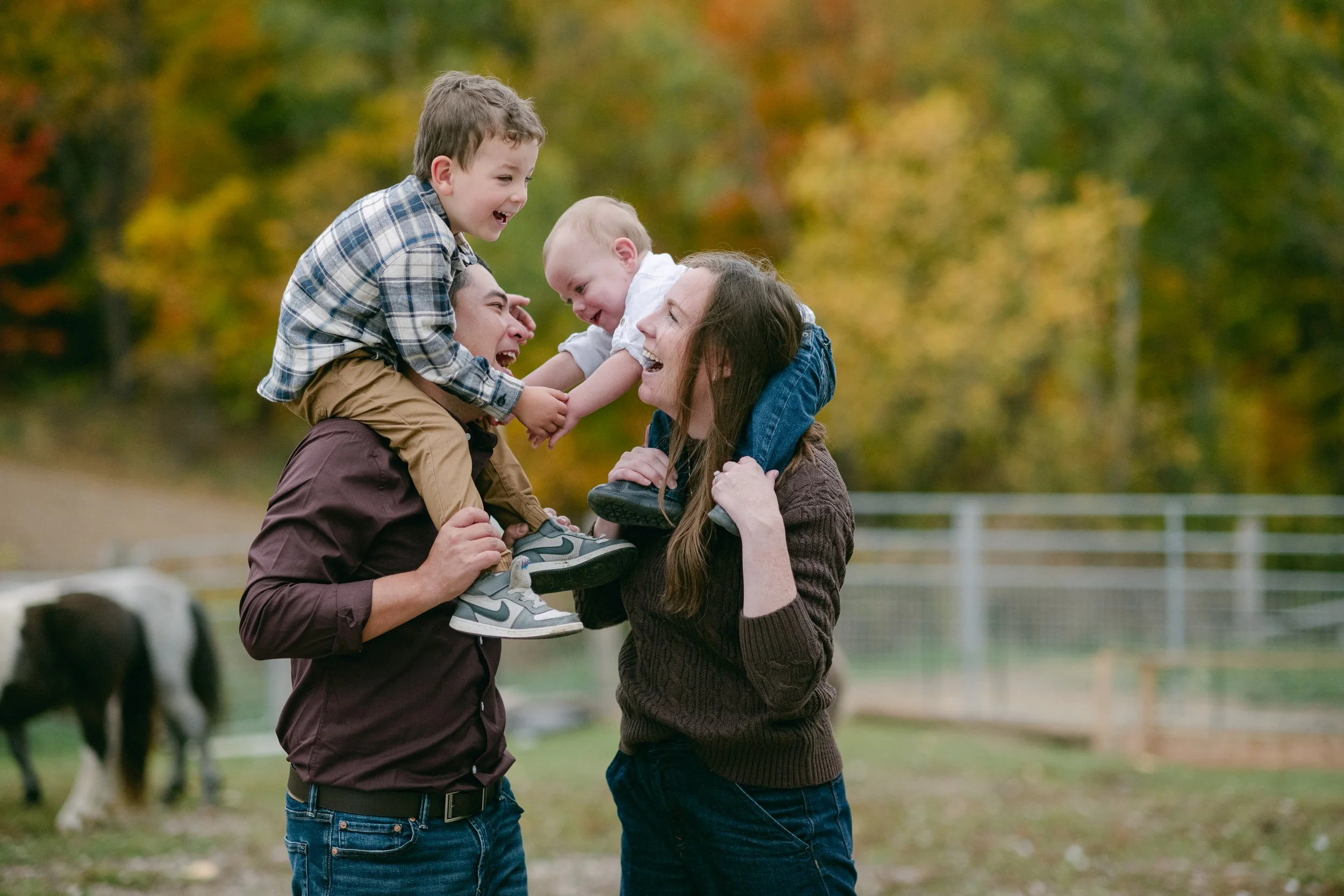 Fall 2026 Mini Sessions: Fall on the Farm