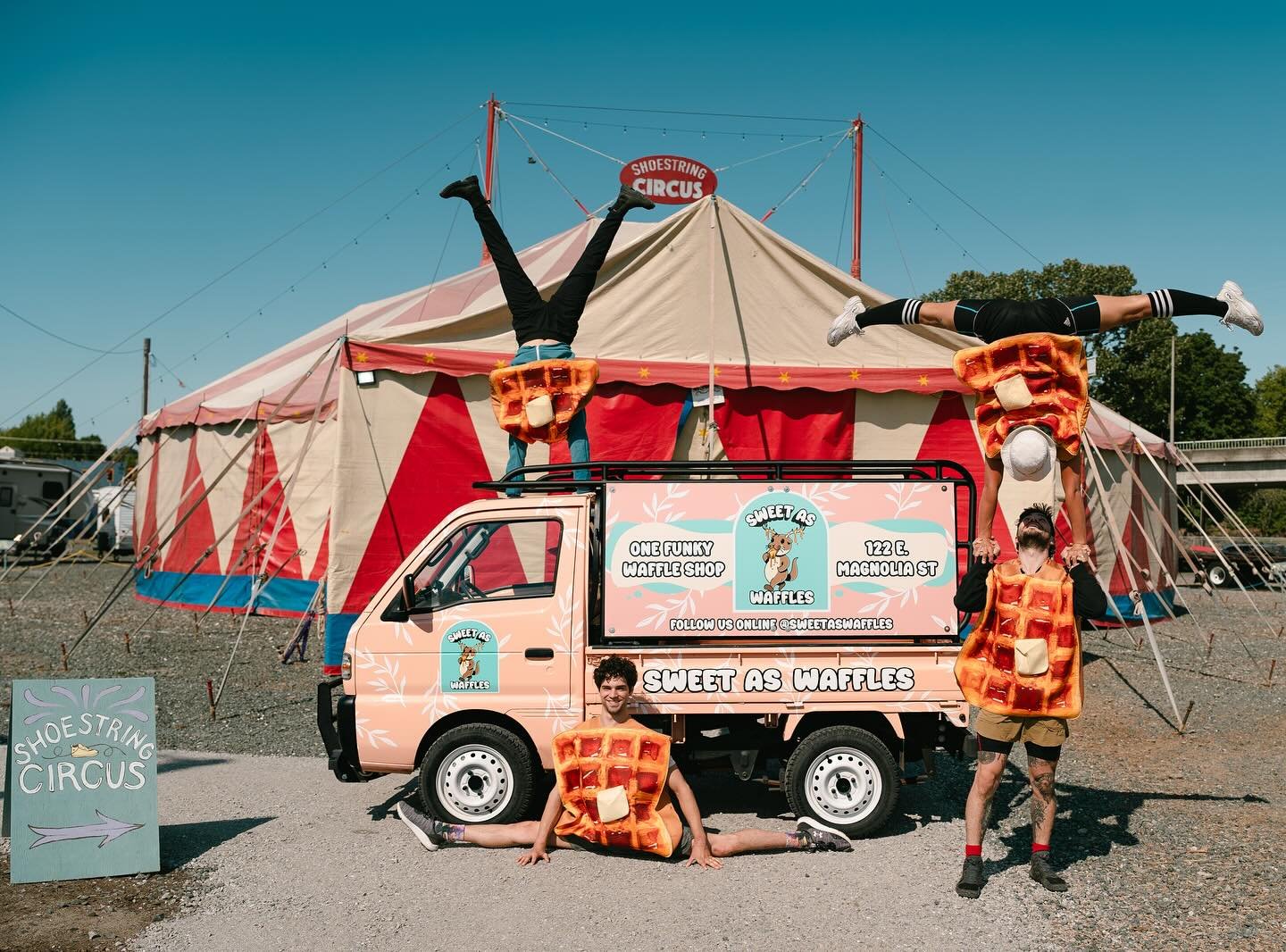 What an absolute riot having the @shoestringcircus crew roll through town again 🎪✨ Partnering with a literal circus? Yeah, we&rsquo;re still pinching ourselves.

They&rsquo;re packing up their Bellingham show after this weekend, but word on the stre