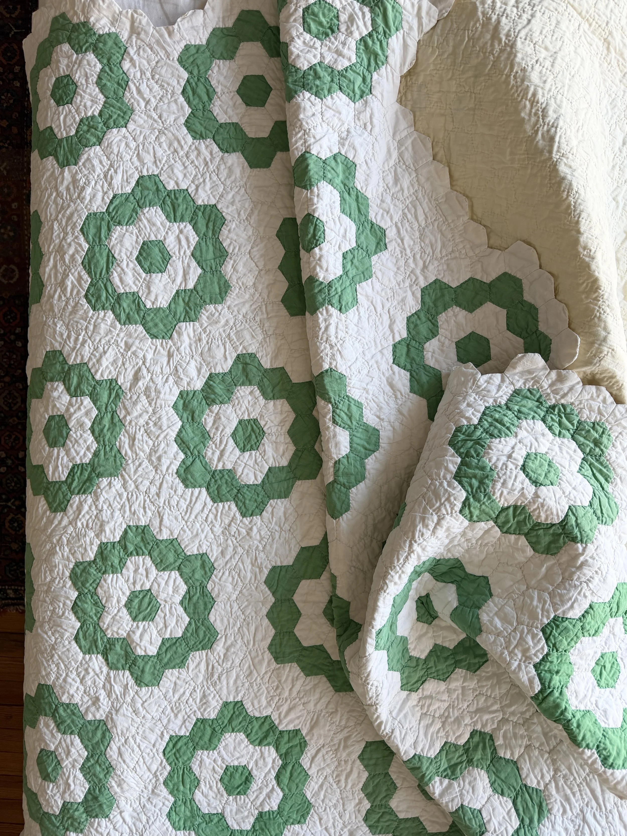 Lily of the Valley: A Grandmother's Flower Garden Quilt