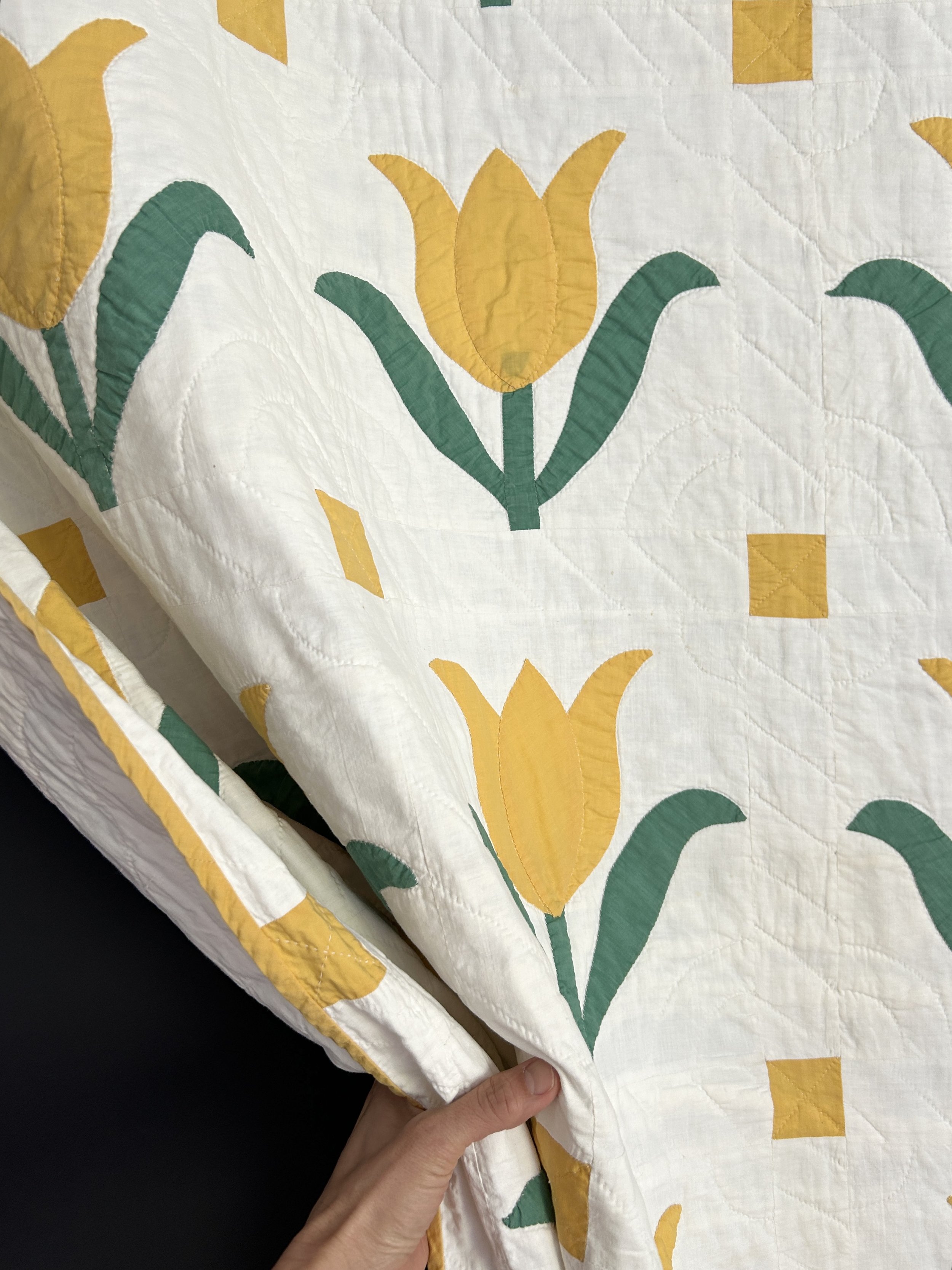 Yellow Tulip Quilt