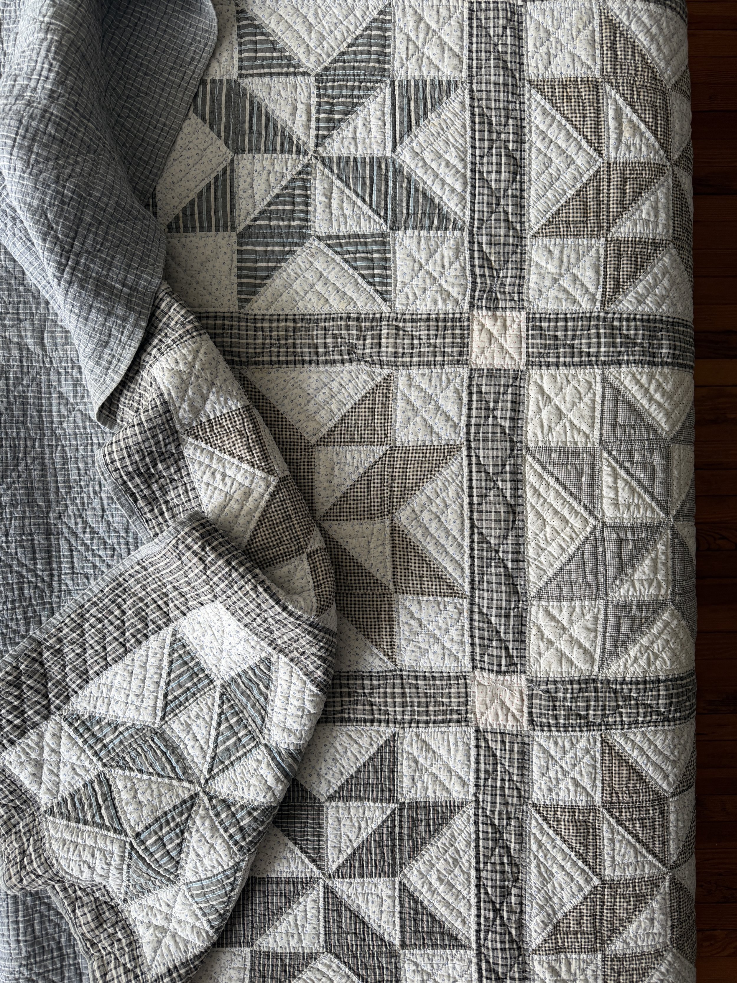 Pebble Gray Pieced Star Quilt