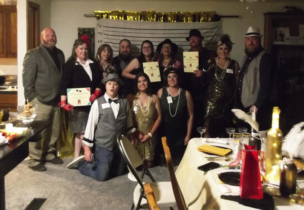 How to Plan the Perfect Christmas Murder Mystery Party: A Step-by-Step ...