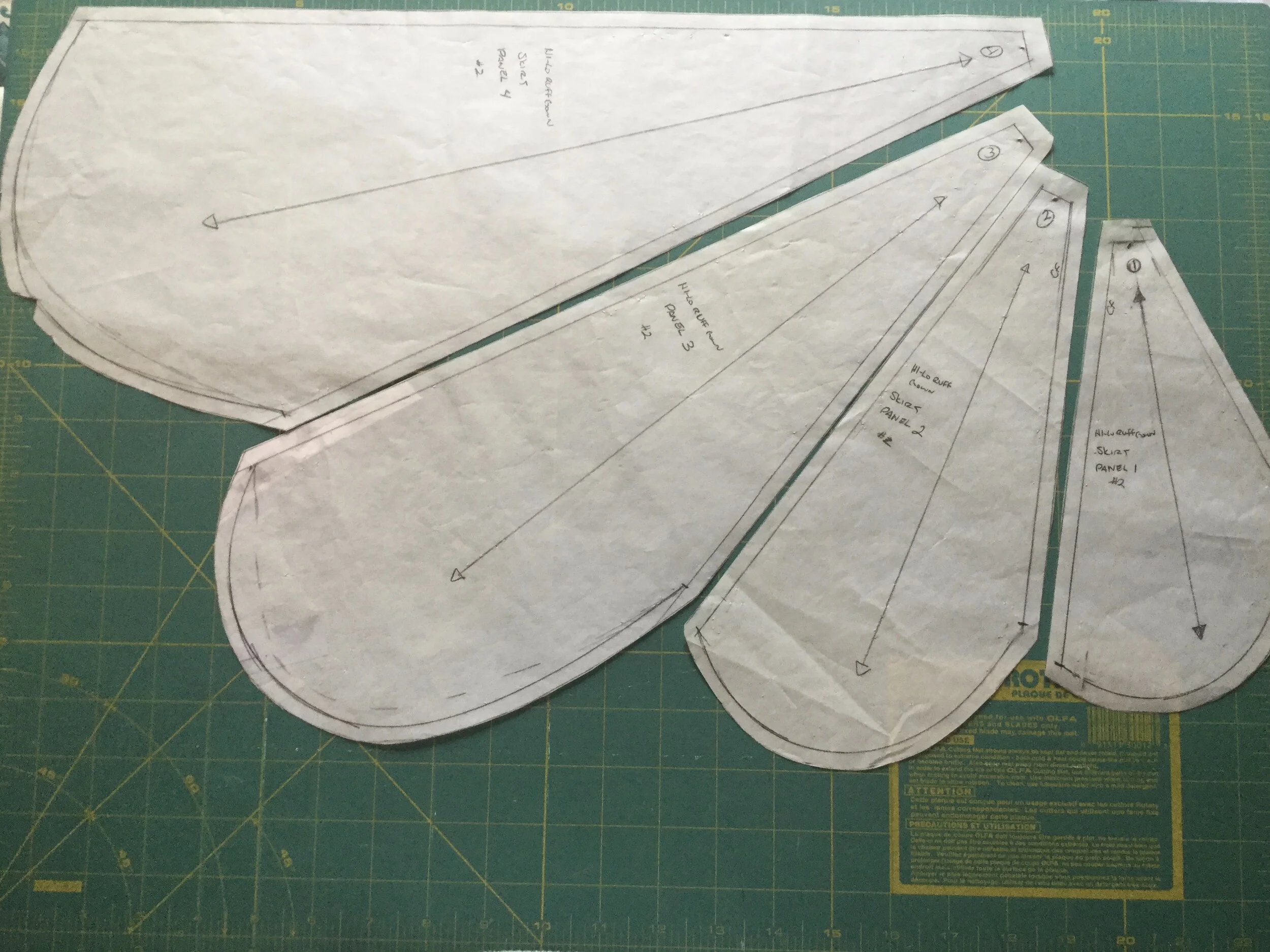 Gradually shortening panels