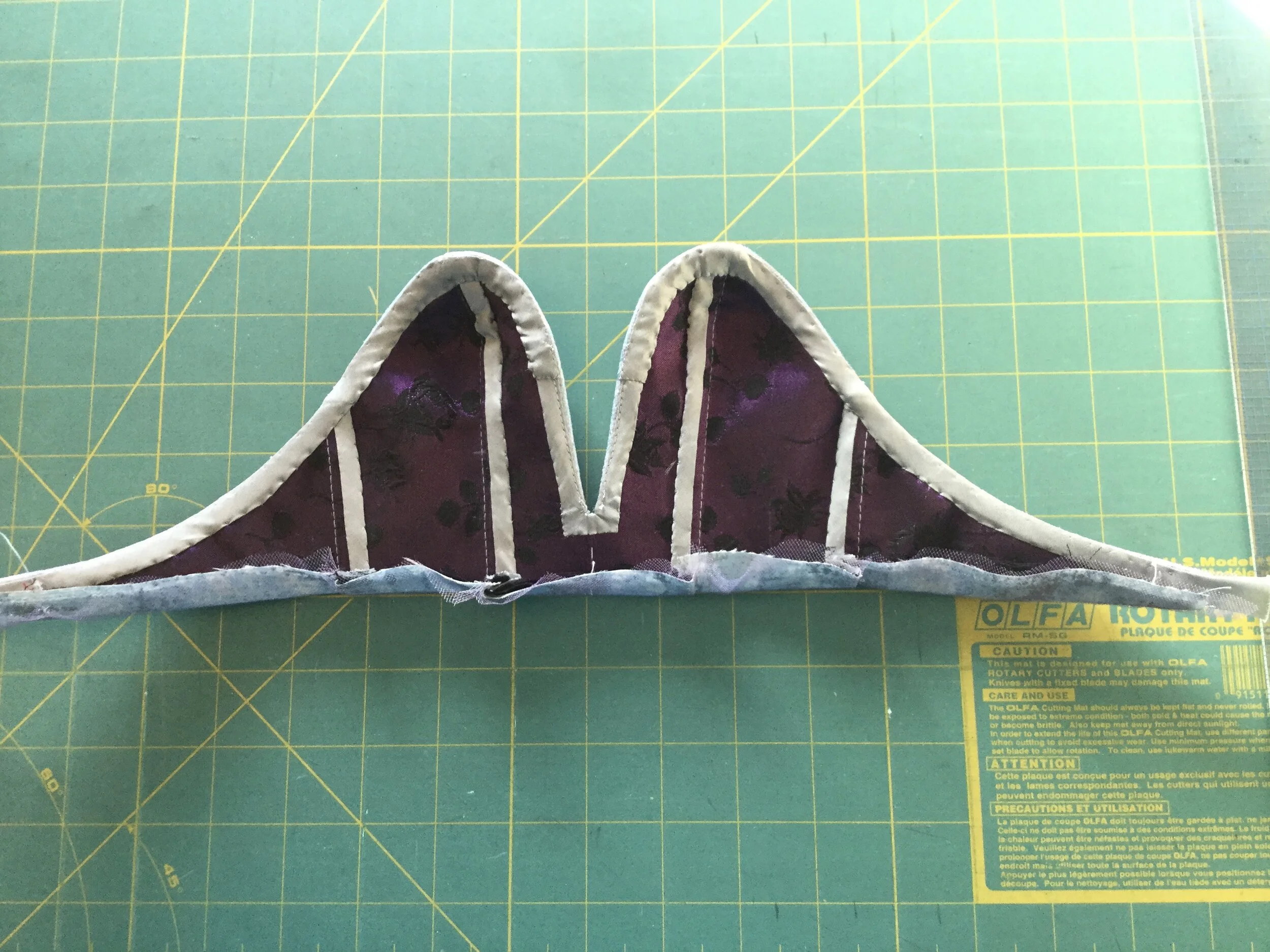 Finished bodice, ready to apply to skirt.