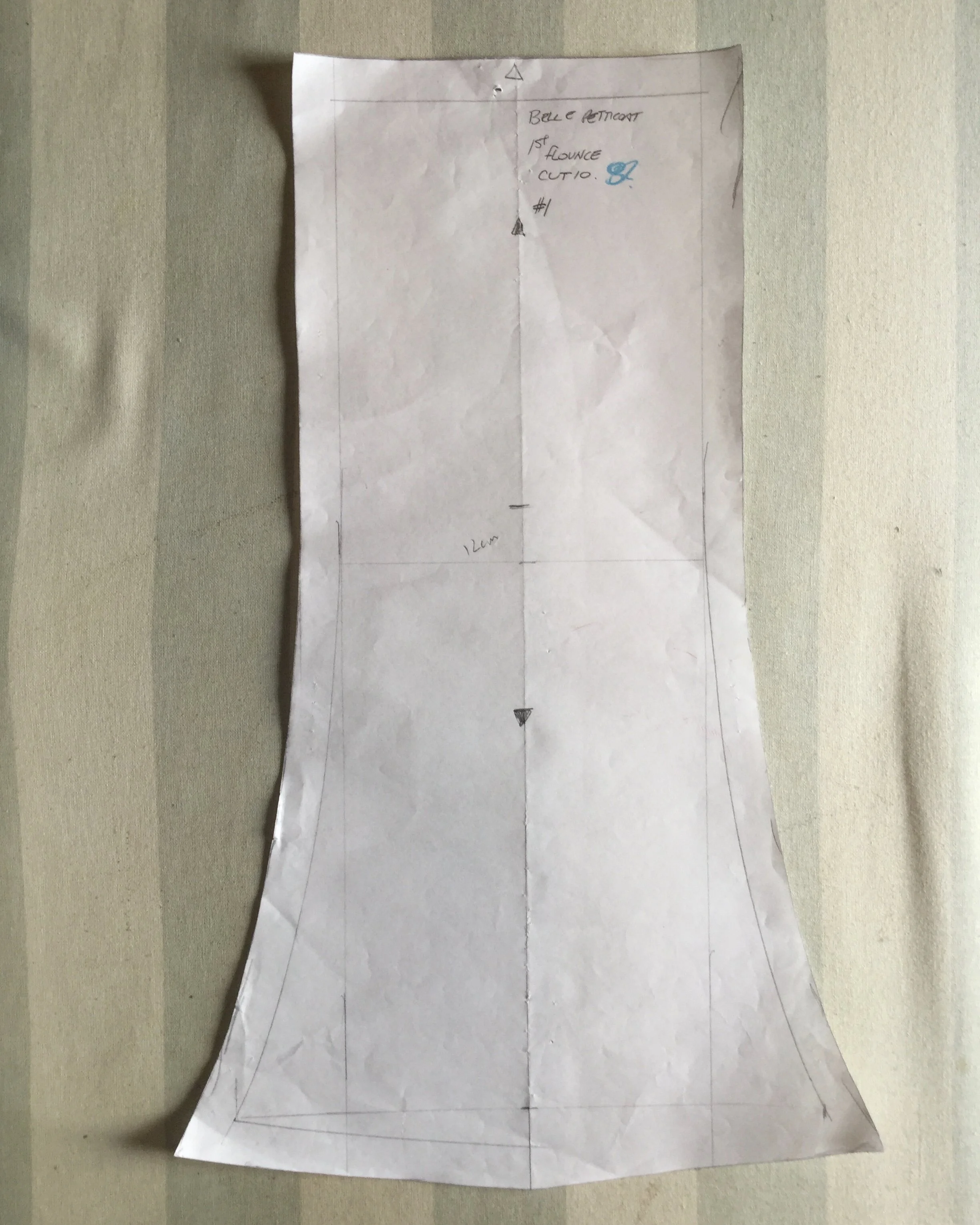 Skirt pattern.