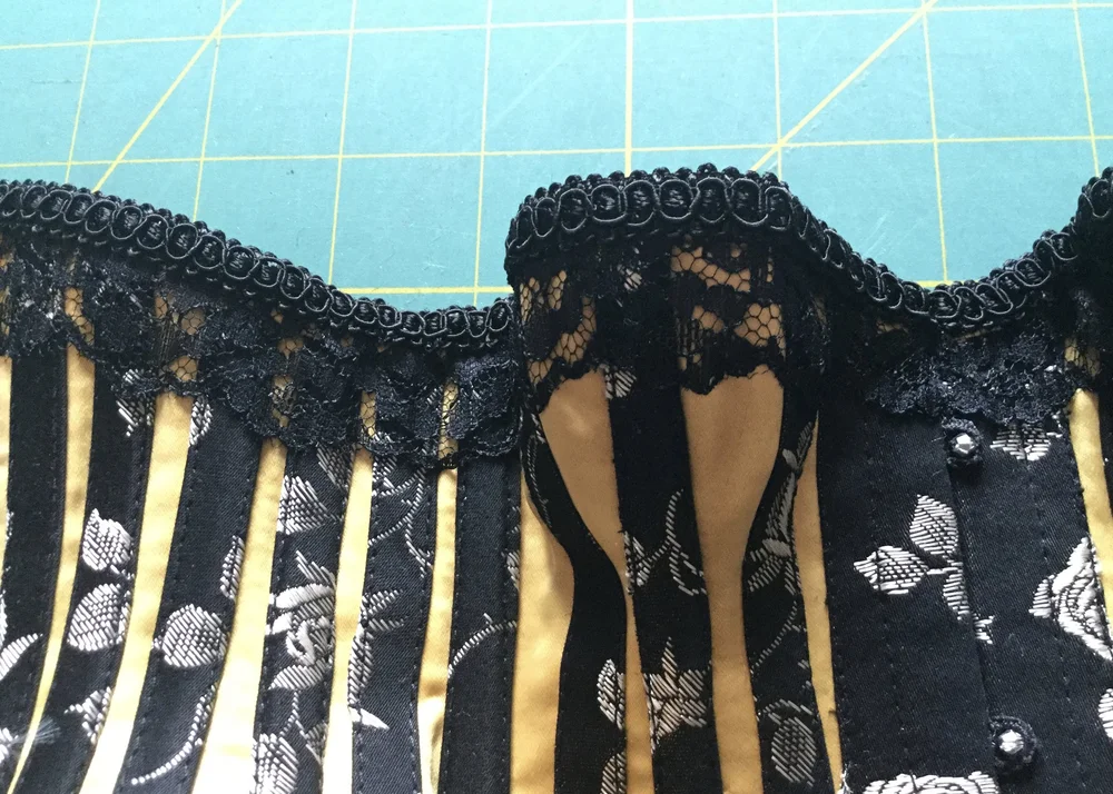 Braided trim along top edge.