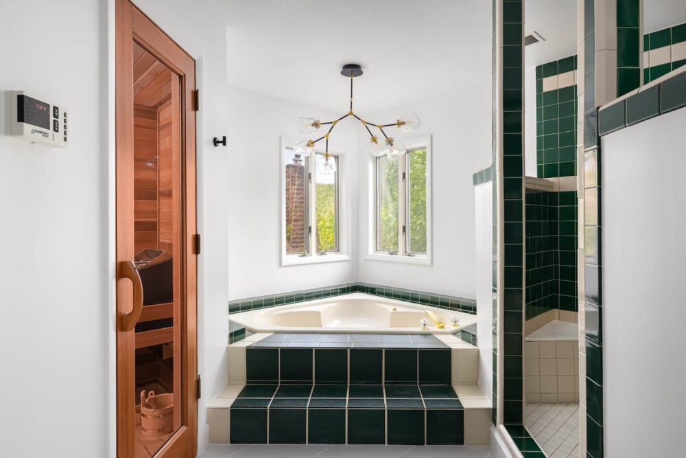 en suite bath with sauna.jpg