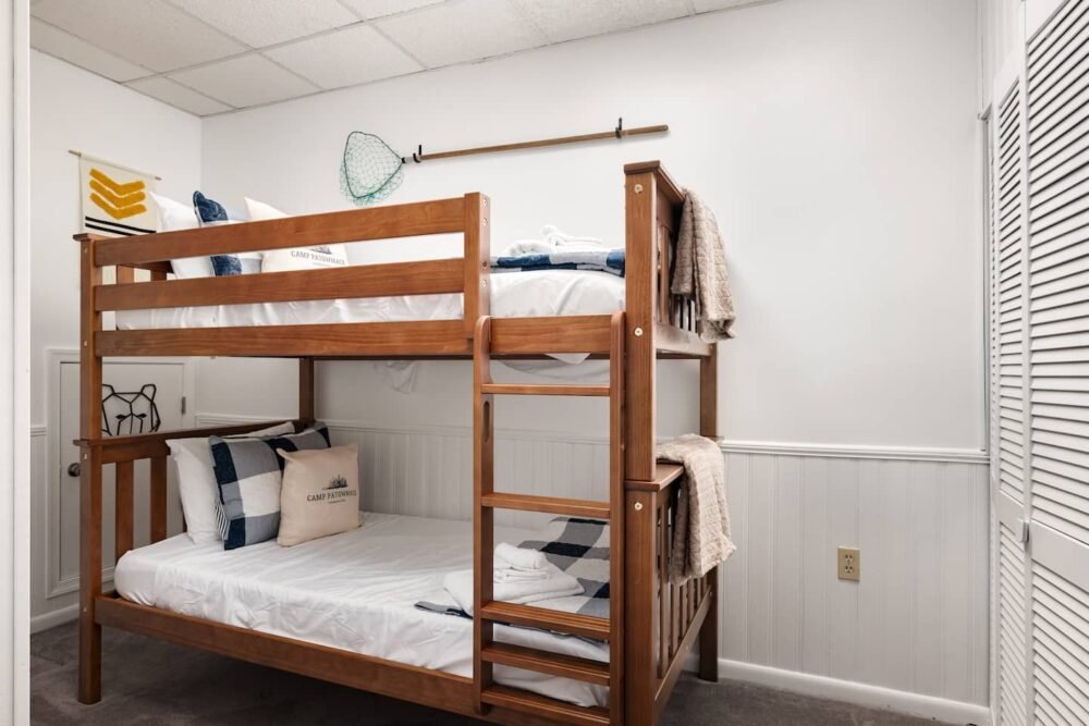 double bunk.jpg