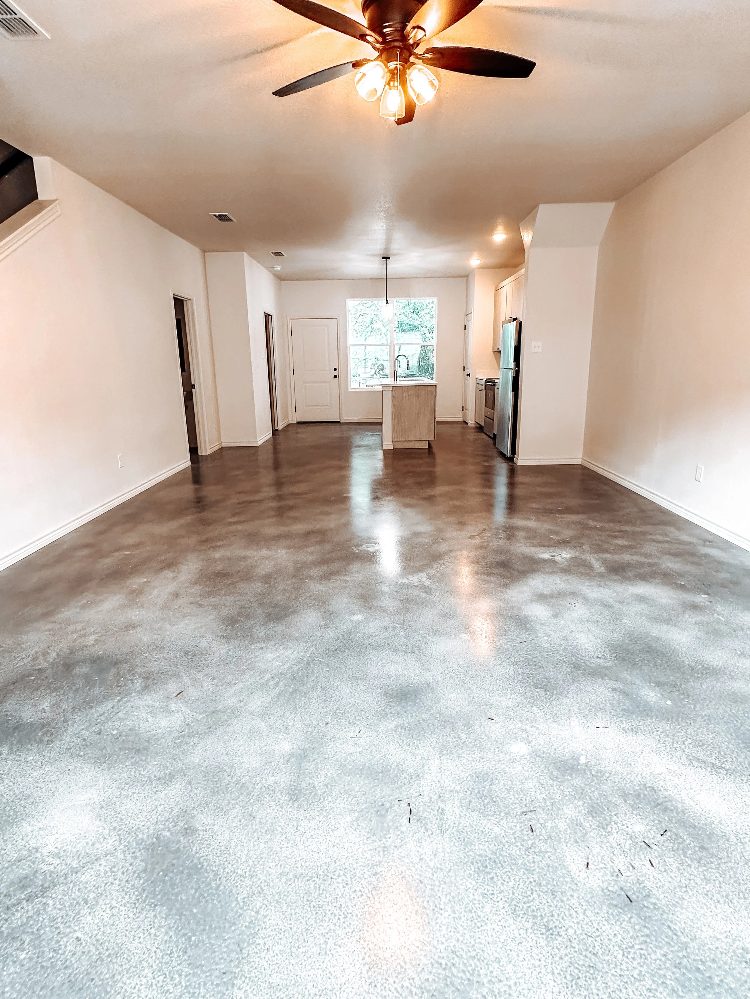 3 Bed 2.5 Bath Townhome