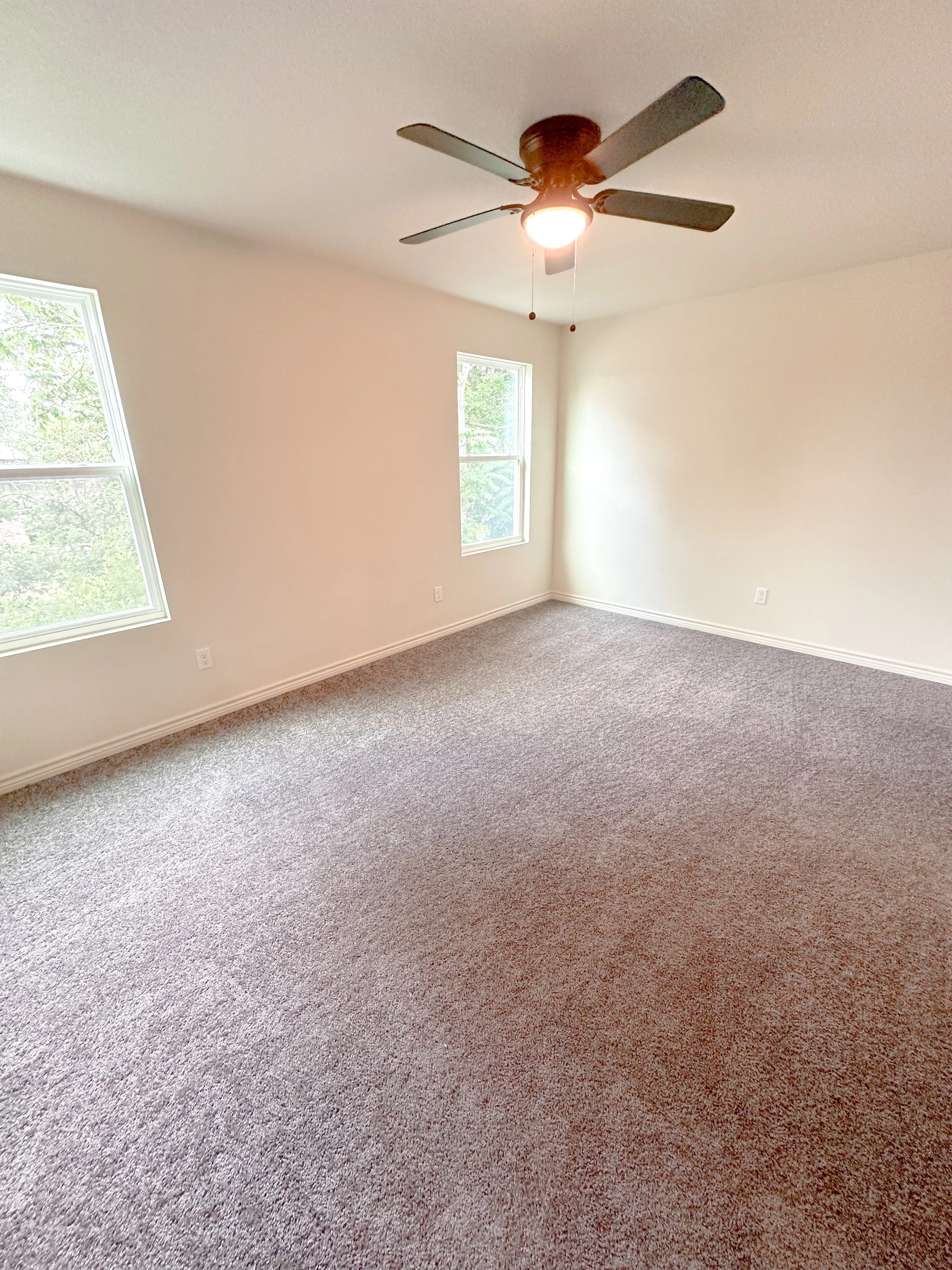 3 Bed 2.5 Bath Townhome