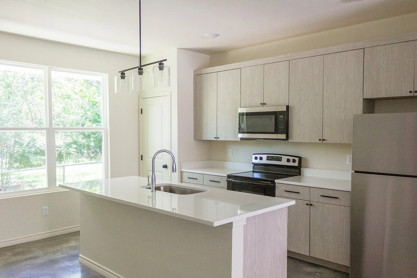 3 Bed 2.5 Bath Townhome