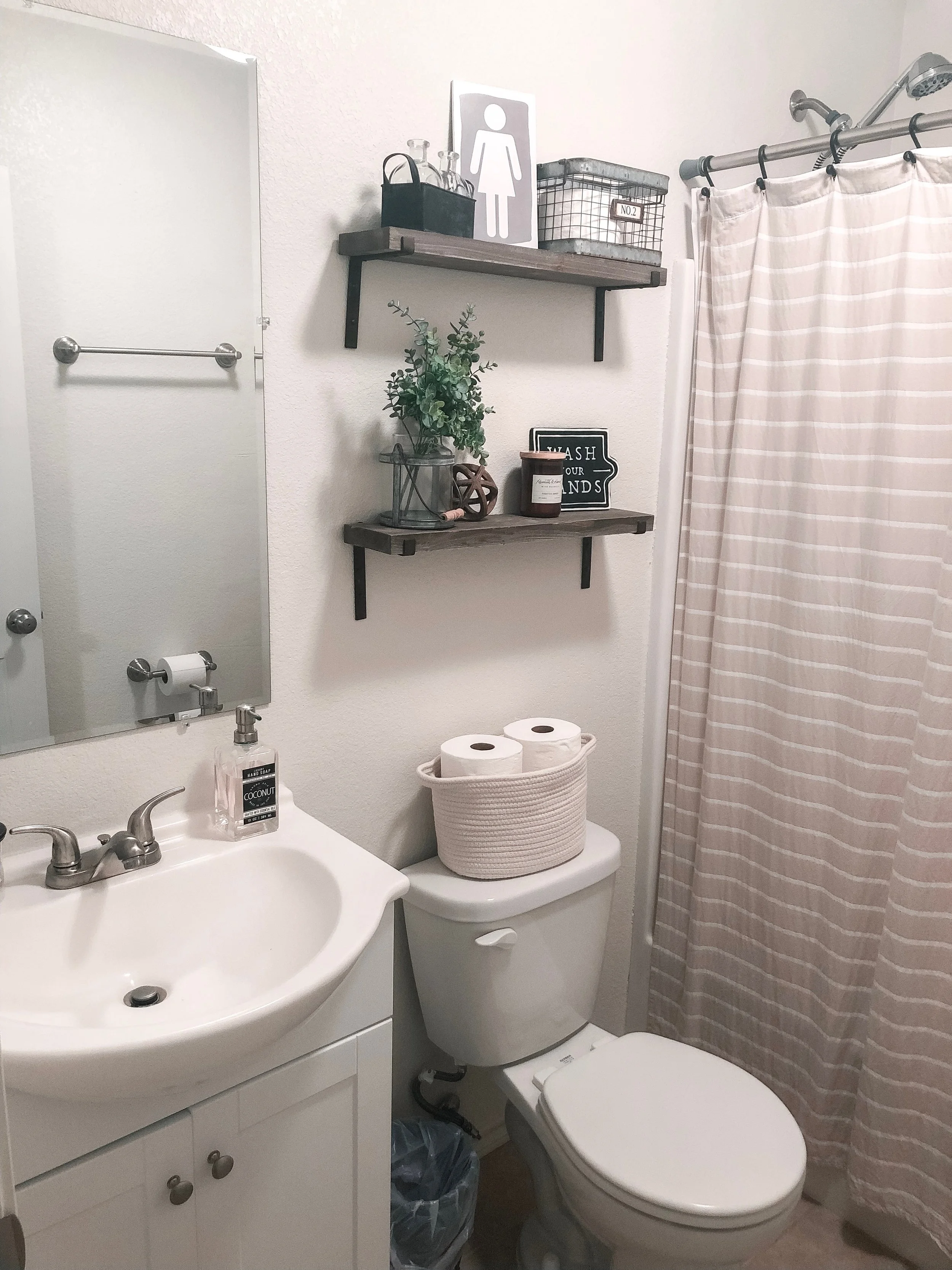 2 Bed 2 Bath Townhome