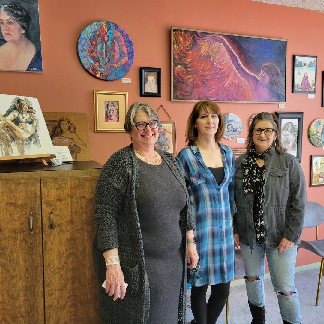 Local Peeps😍
Come meet the artists!
Friday, March 24th
4:00-6:00 p.m.
Atelier Studio 7
7 E. 17th Street, Scottsbuff, NE
Refreshments will be served.

We'd love for you to grab a friend and stop by for a visit to view a special exhibit celebrating Wo