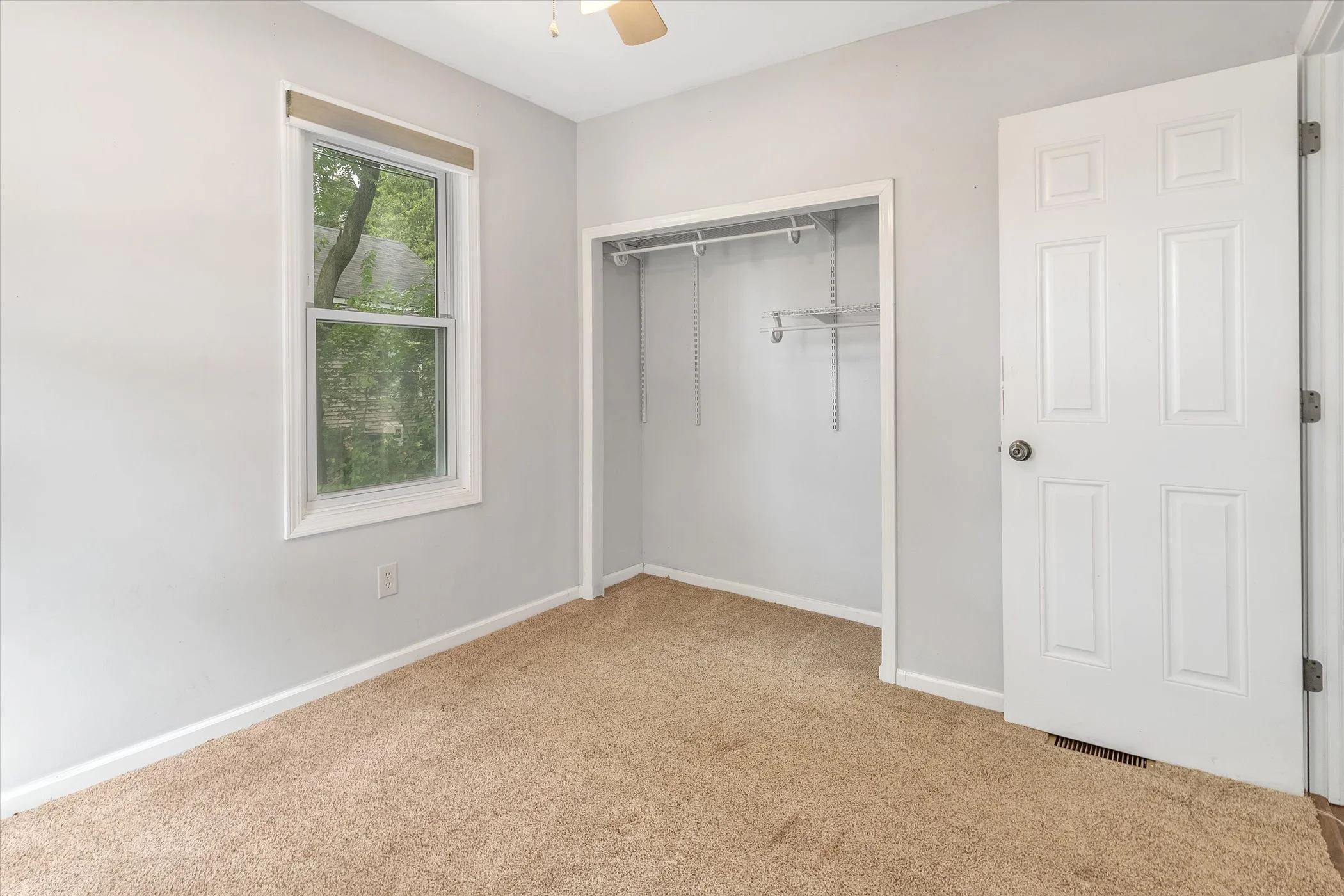 21-2018-Jefferson-Ave-WindowStill-Real-Estate-Photography-21.jpg