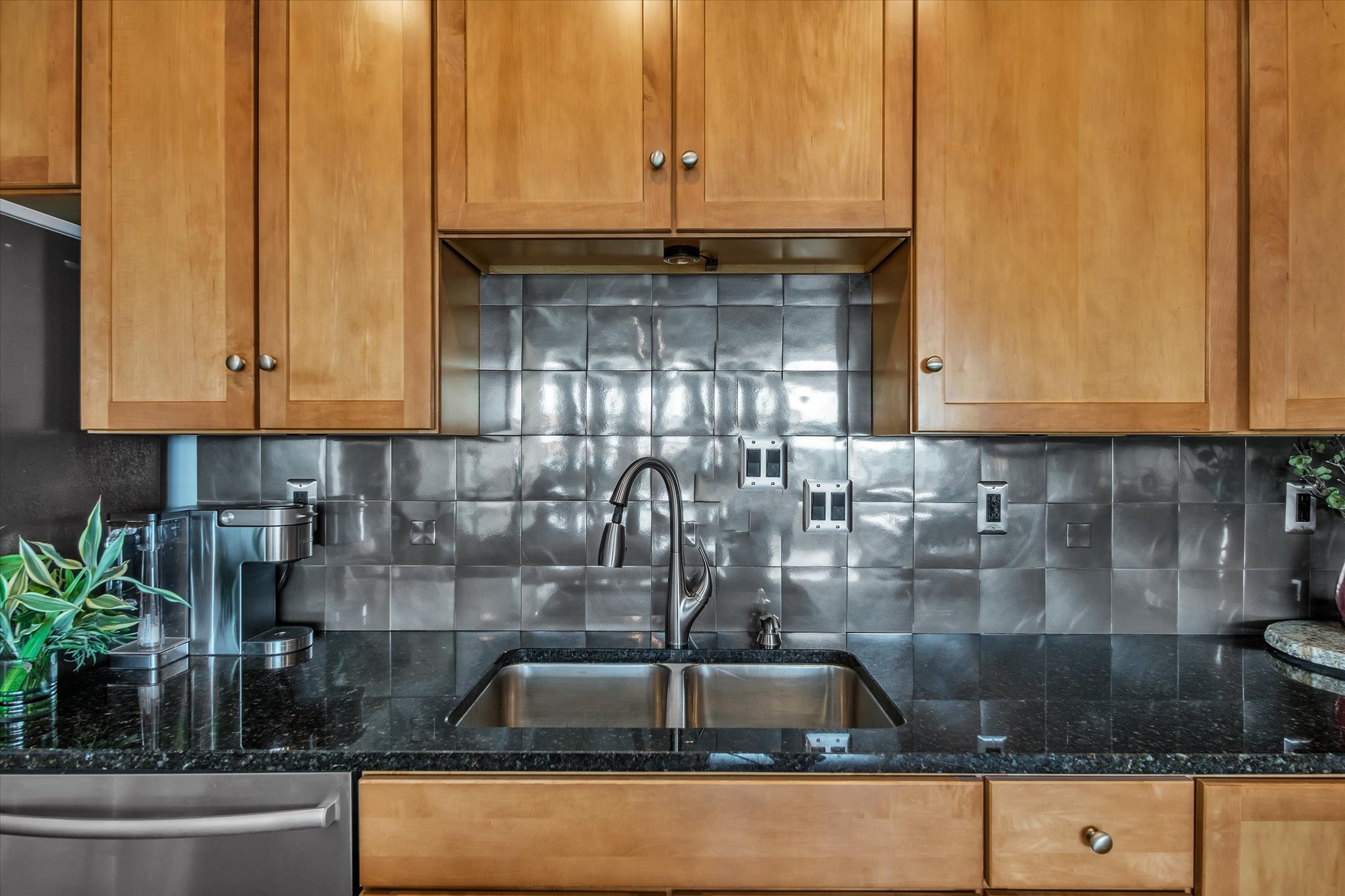 42-350-N-Main-St-Unit-601-Lamg-Estates-Real-Estate-Experts-42 (13).jpg