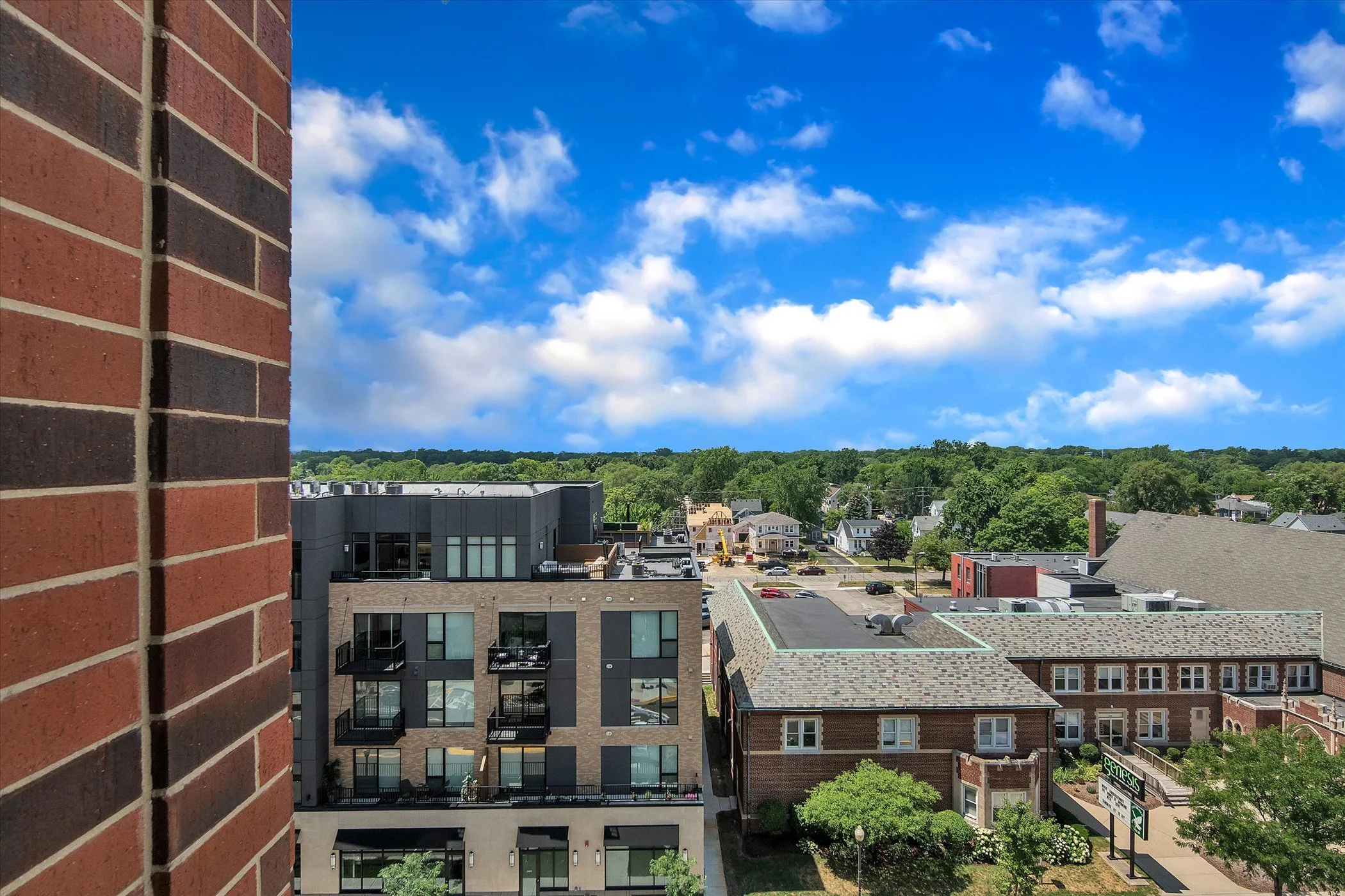 42-350-N-Main-St-Unit-601-Lamg-Estates-Real-Estate-Experts-42 (40).jpg