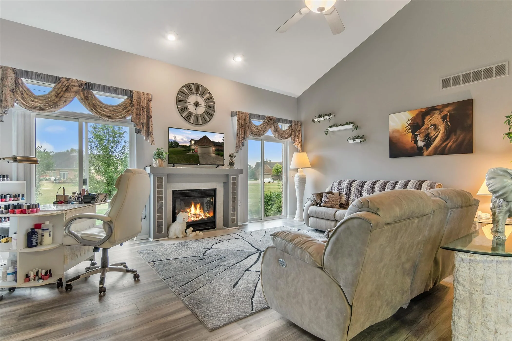 47-40712-Suffield-Dr-Lang-Estates-Real-Estate-Experts-48 (8).jpg