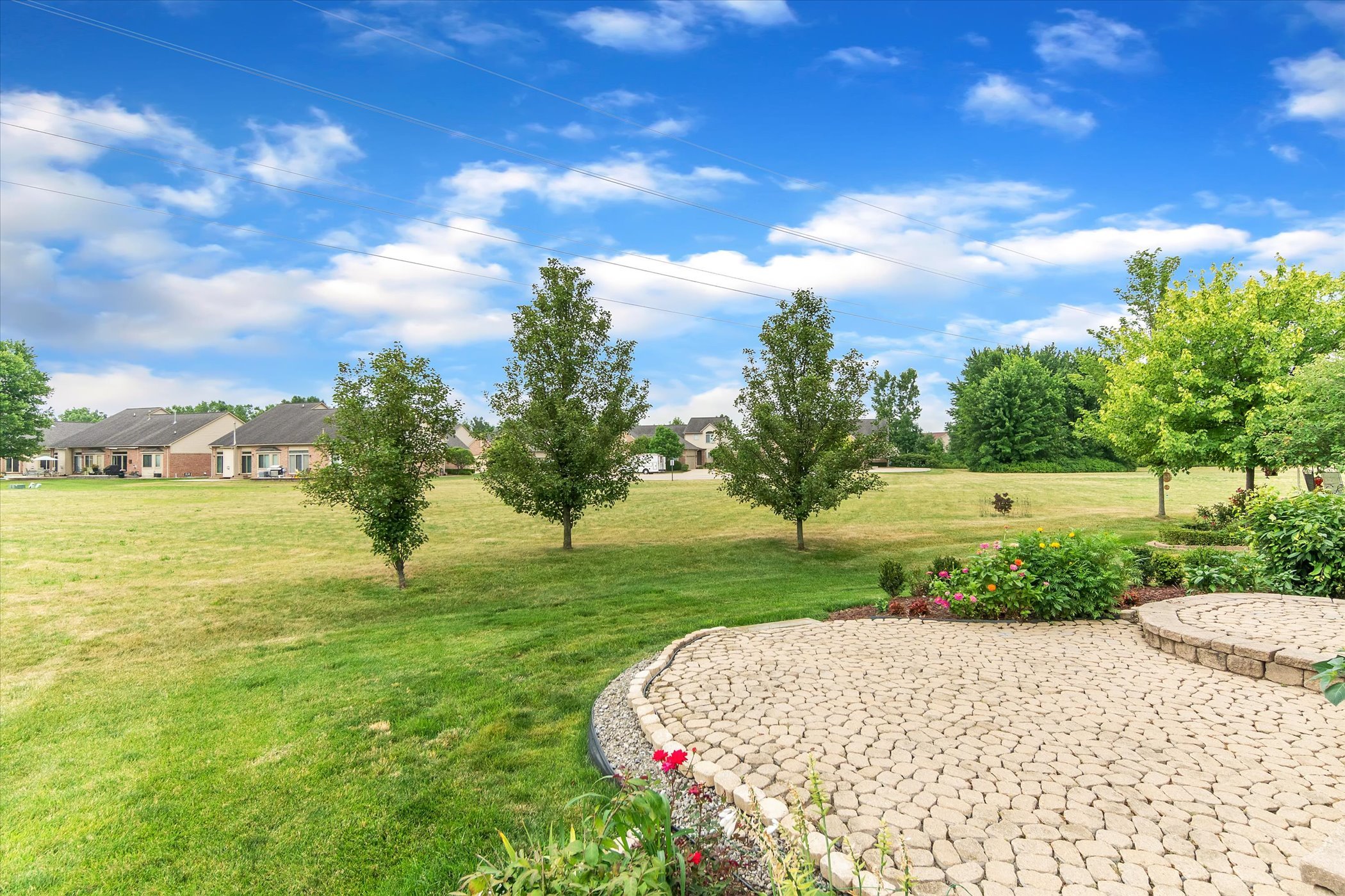 47-40712-Suffield-Dr-Lang-Estates-Real-Estate-Experts-48 (42).jpg