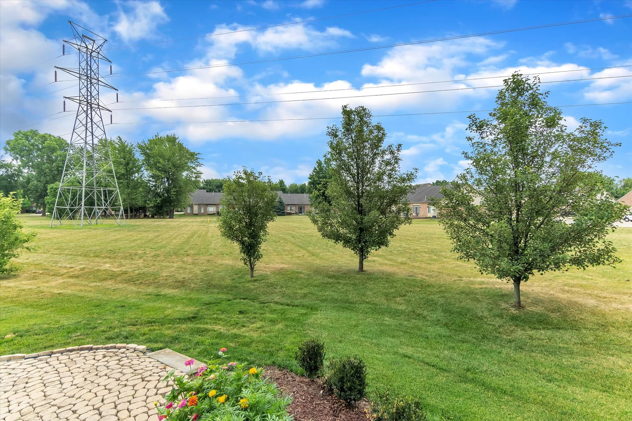 47-40712-Suffield-Dr-Lang-Estates-Real-Estate-Experts-48 (47).jpg