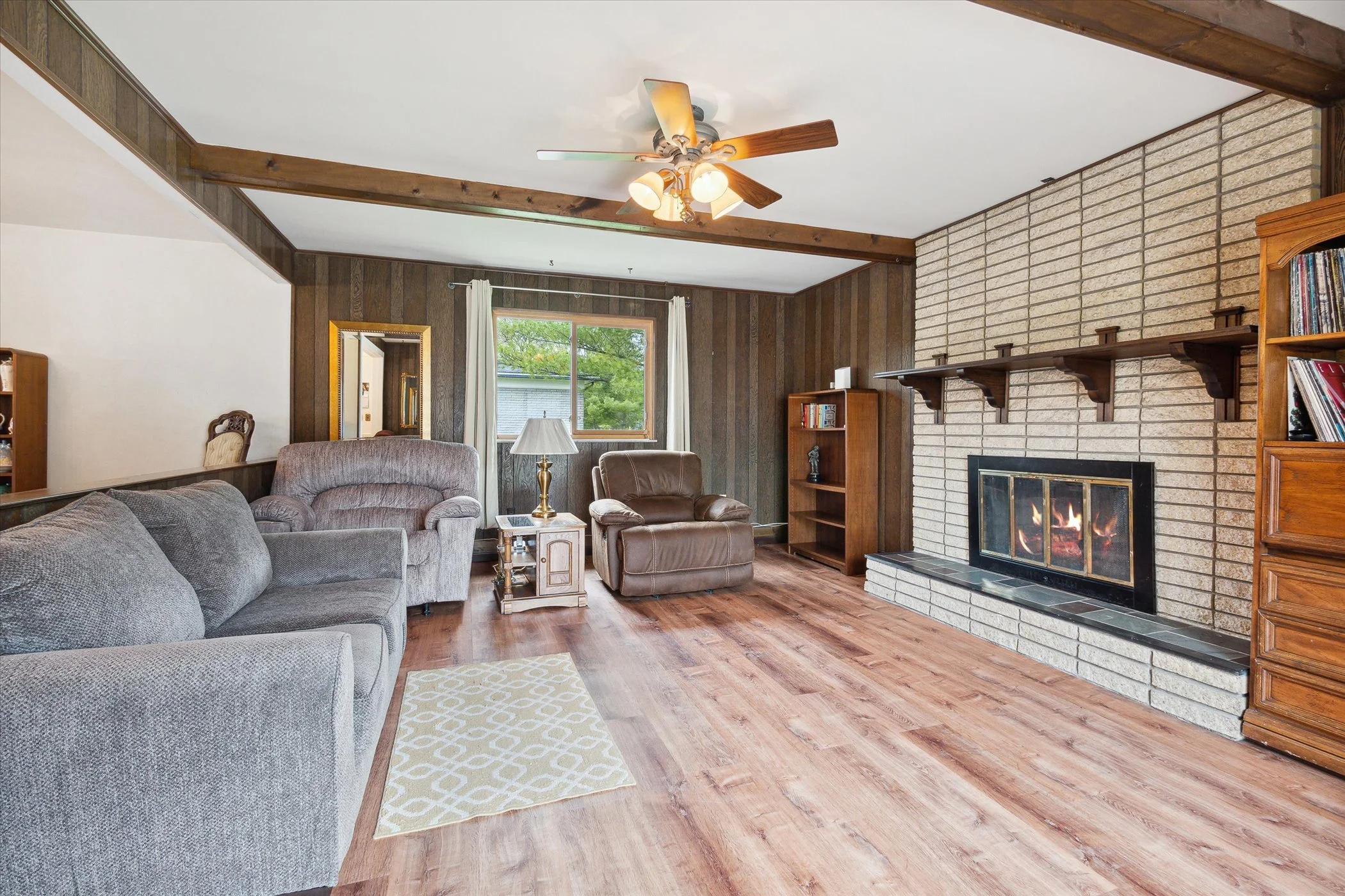 09-2853-Quartz-Dr-Troy-MI-48085-Lang-Estates-Real-Estate-Professionals-Troy.jpg