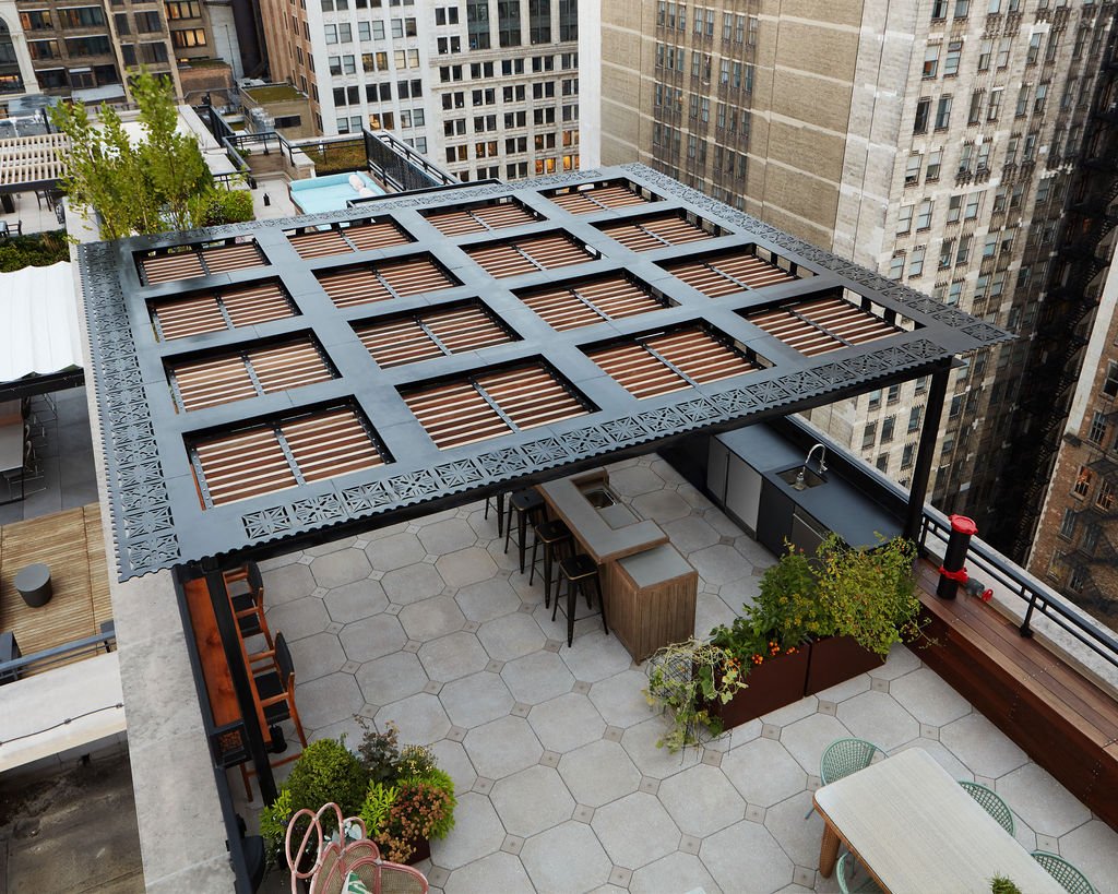 Downtown Chicago Residential Rooftop Pergola