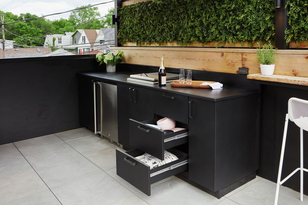 Outdoor Kitchen Design for Rooftop in Chicago