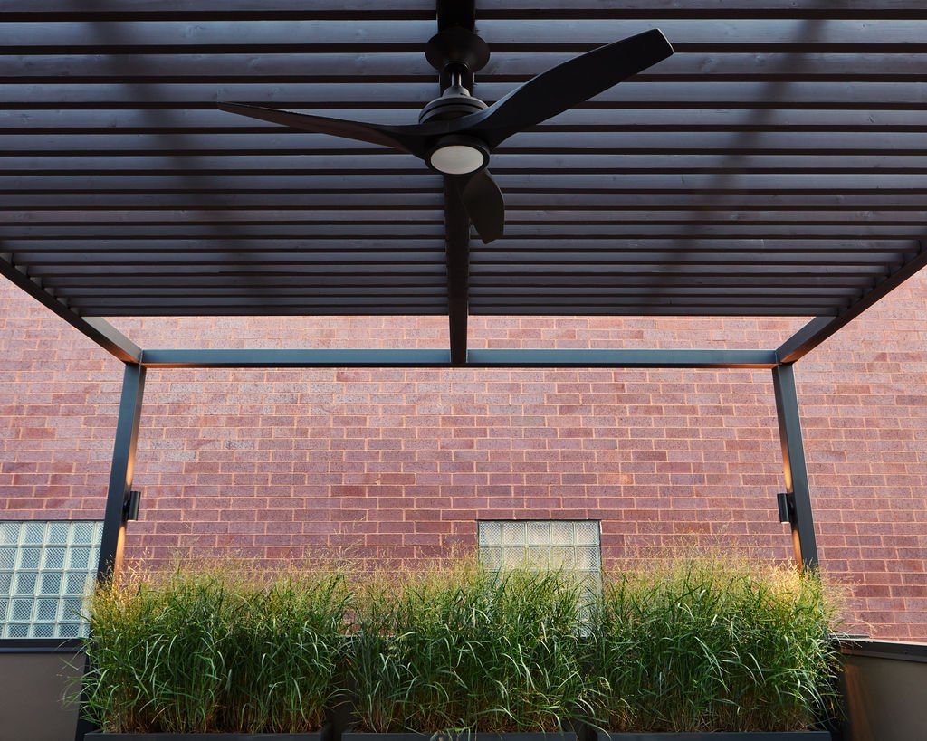 Pergola with a fan installed in Chicago