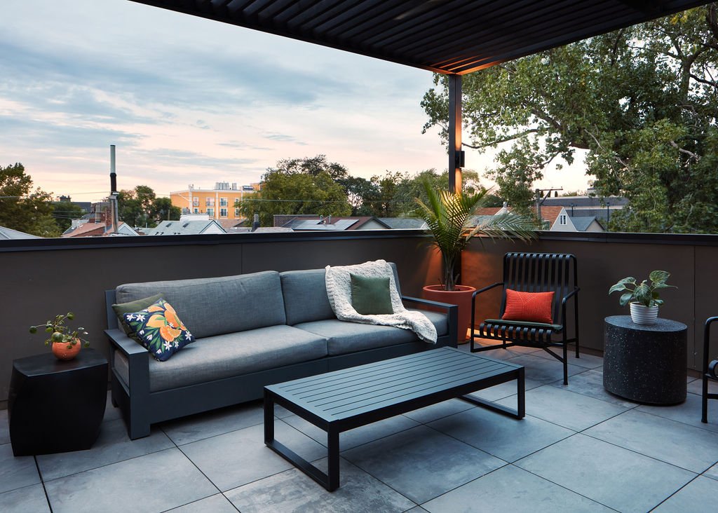 Outdoor living space design in Chicago