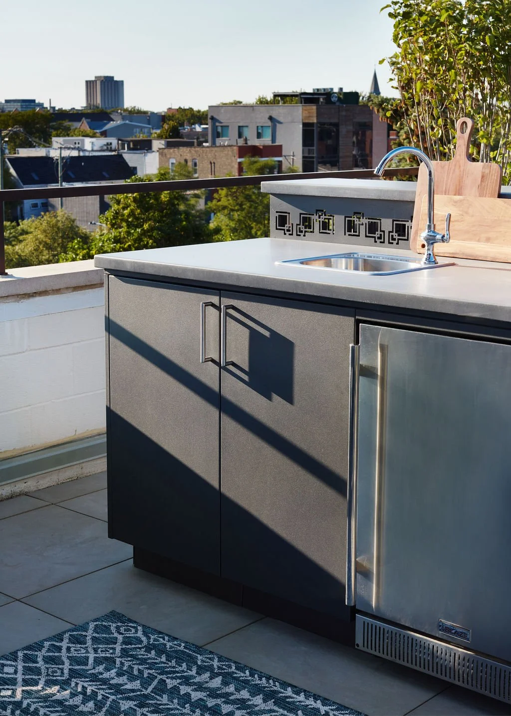 Rooftopia Rooftopia | Rooftop Decks, Gardens & Urban Landscapes -West Town ...