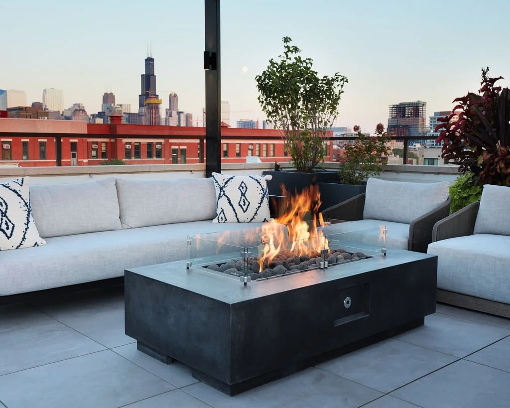 Rooftopia Rooftopia -West Town Contemporary Rooftop Patio & Lounge