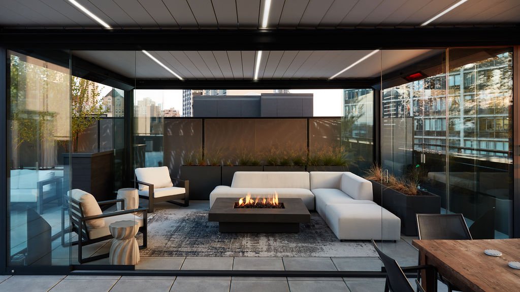 Chicago Outdoor lIving Roof deck with Renson Pergola