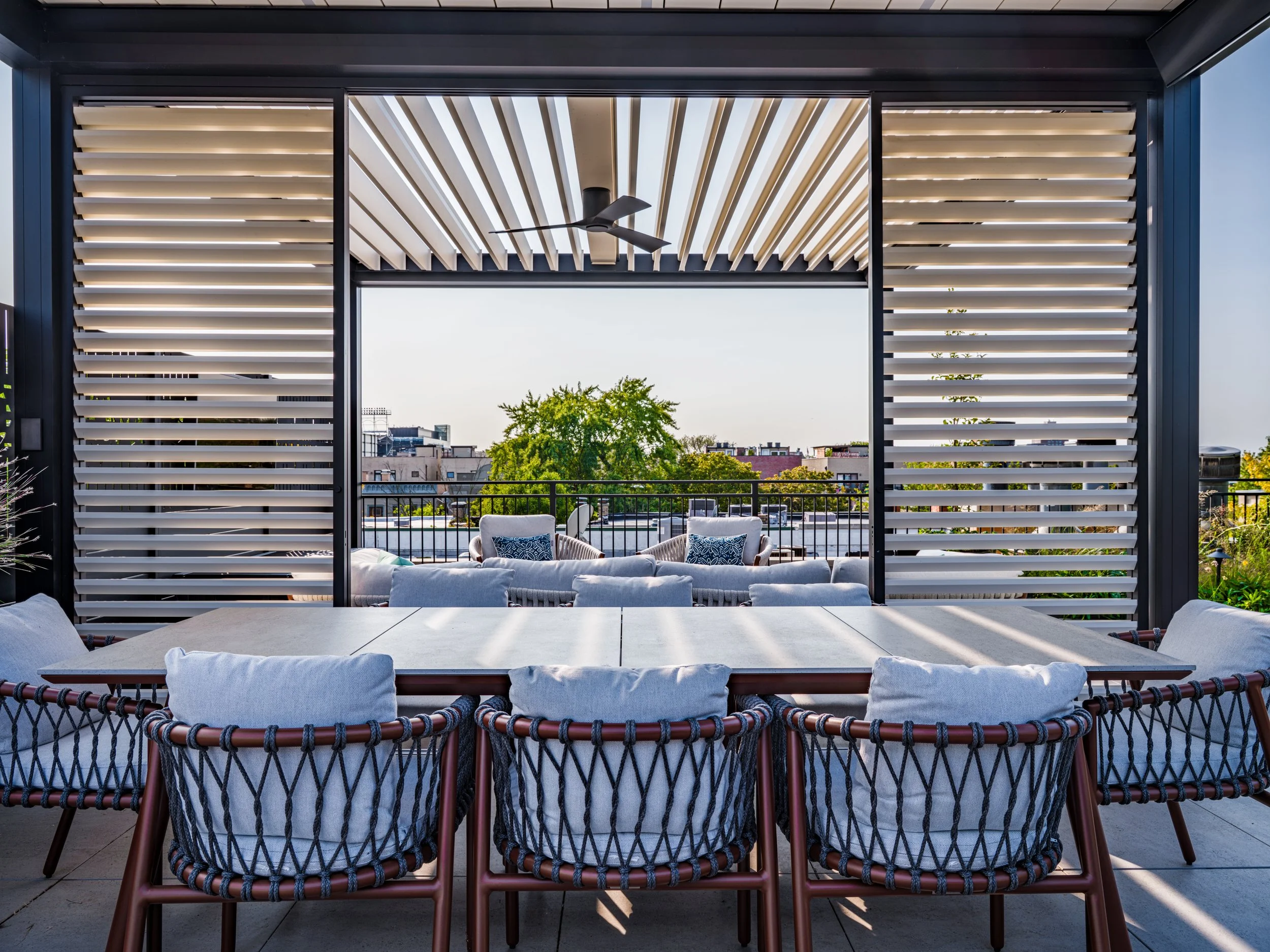 Rooftopia-wrigleyville-outdoor-rooftop-deck-pergola-lounge.jpeg