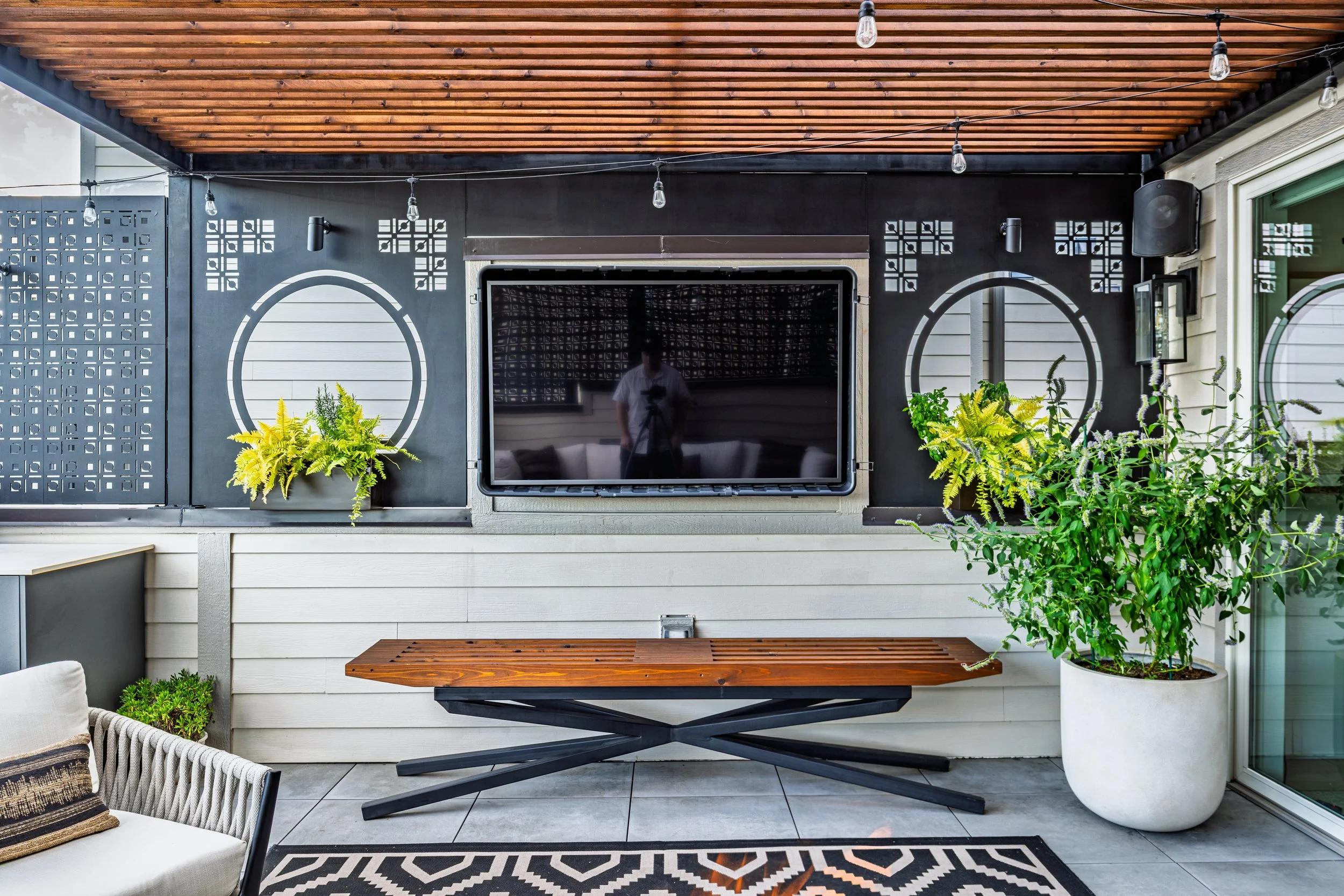 Wicker Park Rooftop Deck Design &amp; Pergola Installation