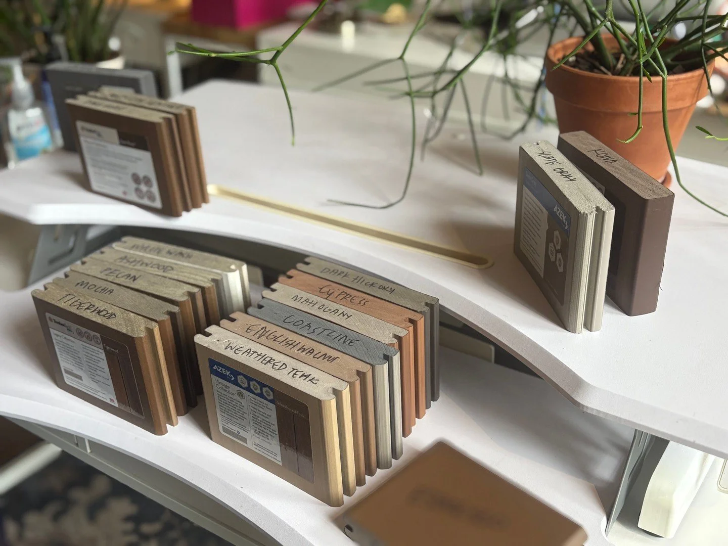 Going through samples and getting things in tip top shape for the new year! We love seeing all the finishes come together for our projects, but it can get a bit disorganized, plus we get new samples all the time so making sure we have a fresh start f