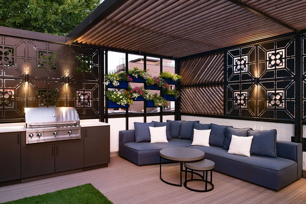 Rooftopia garage roof deck seating and privacy screens.jpg