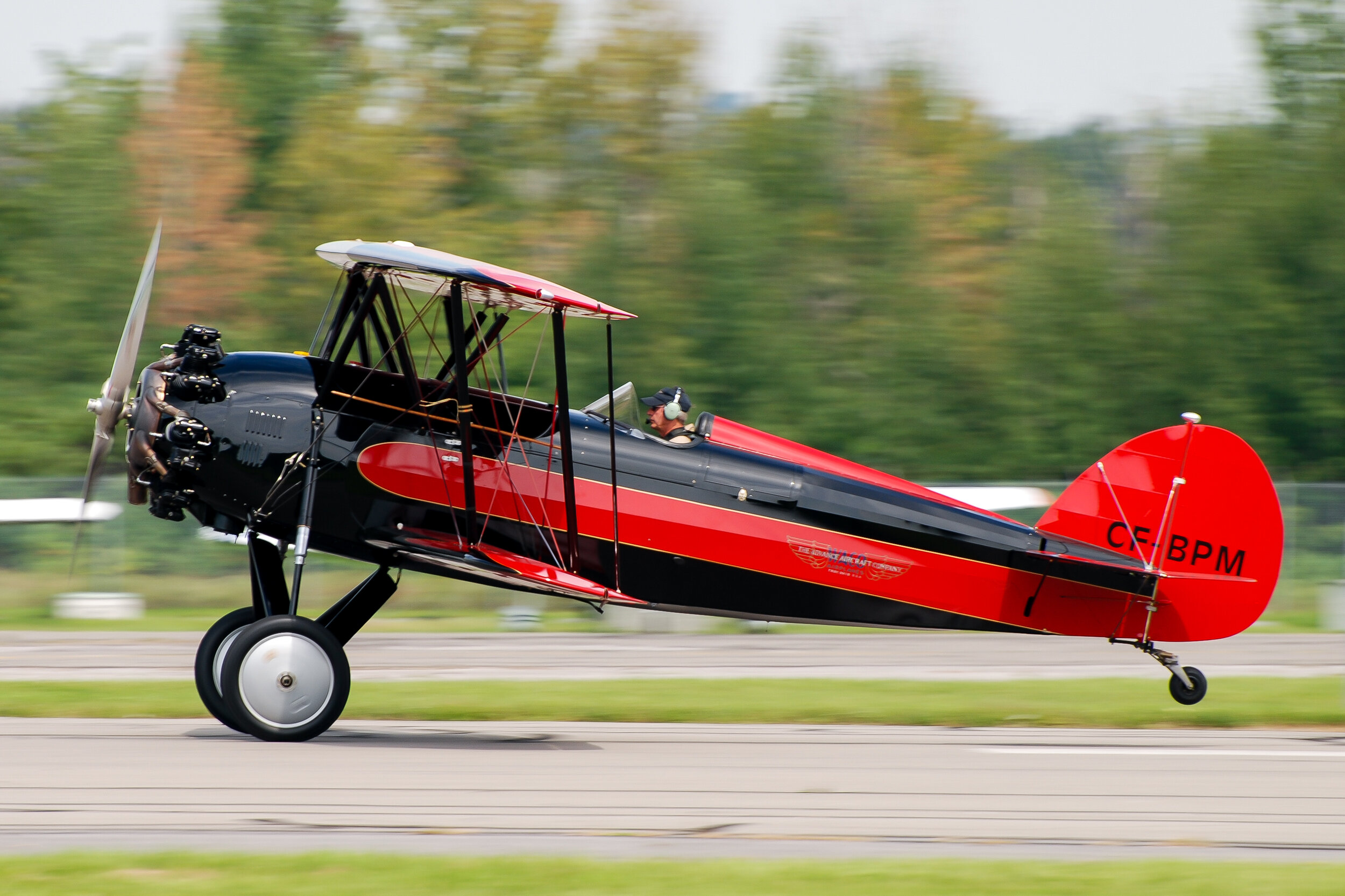WACO Taperwing A.T.O. — Vintage Wings of Canada