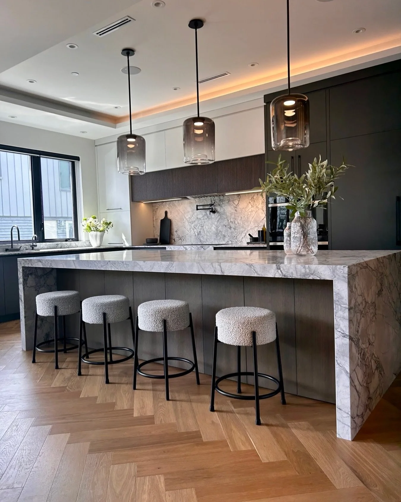 Project complete&hellip; ✨

A sneak peek of this stunning kitchen before we share the full reveal. 🤍

More photos and project details coming soon 👀

#InteriorDesign #KitchenDesign #LuxuryKitchen #ModernHome KitchenInspo