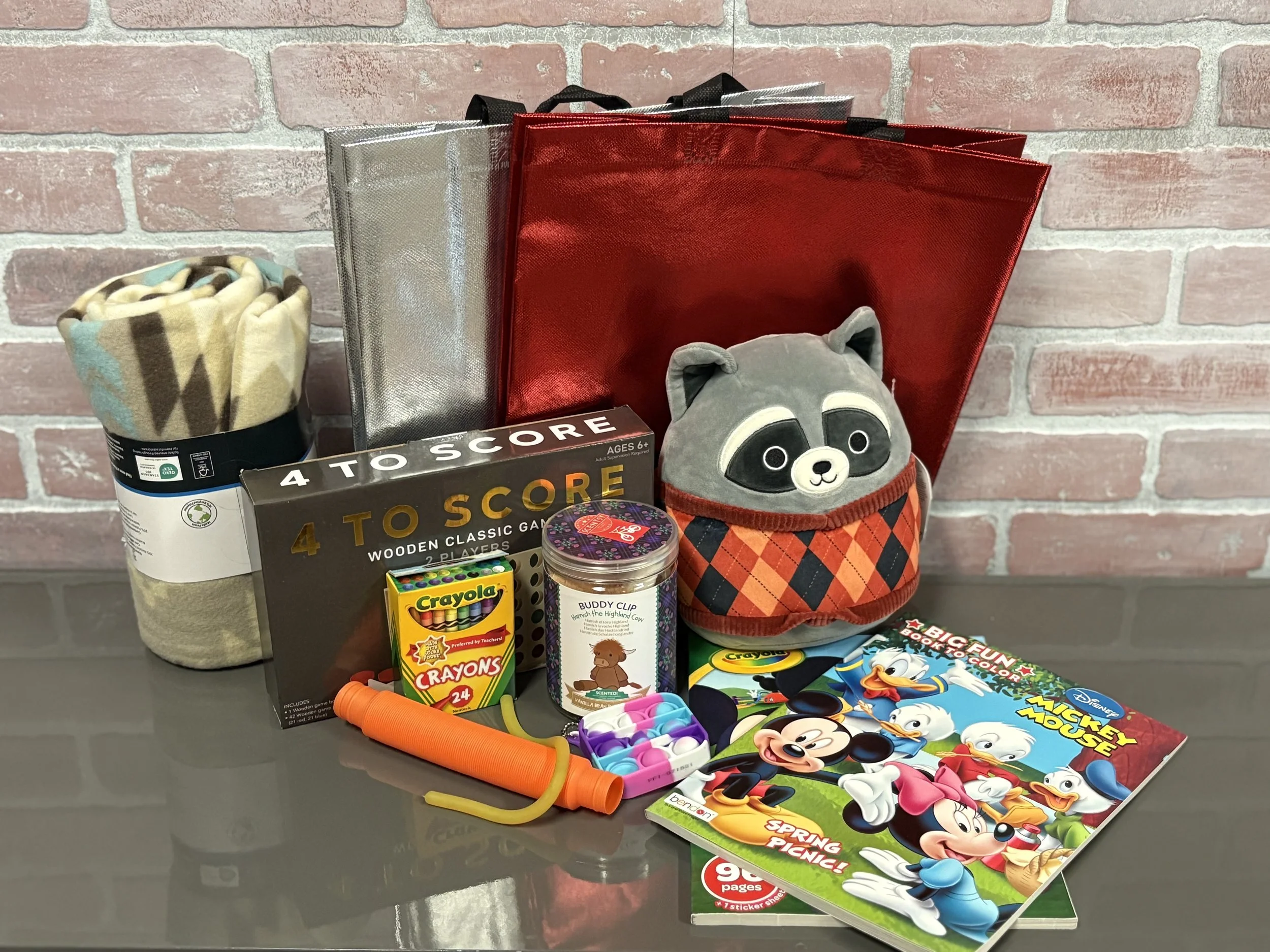 Caring in Action - Support for Kids in the Hospital