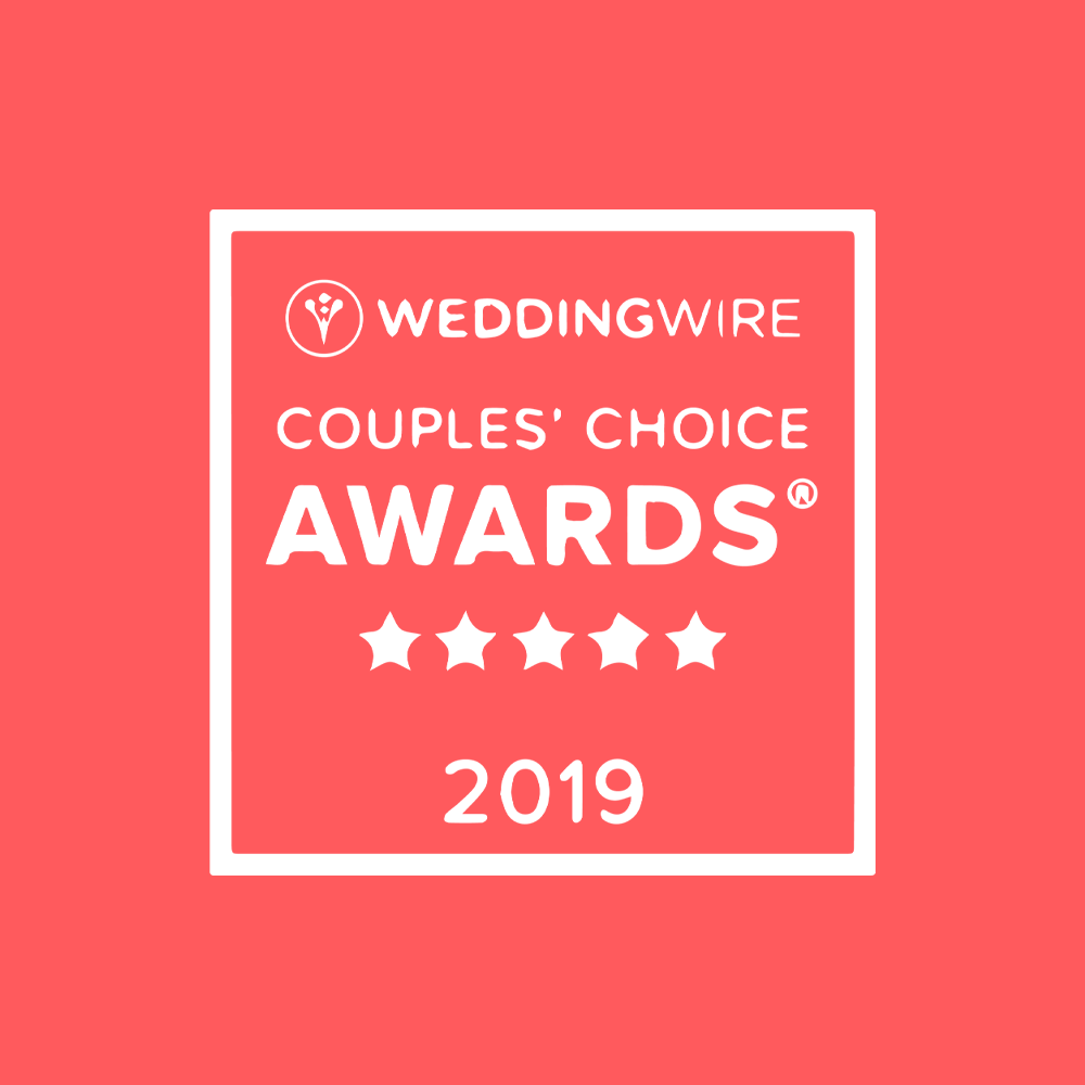 *WINNER*: 2019 WeddingWire Couples’ Choice Awards!