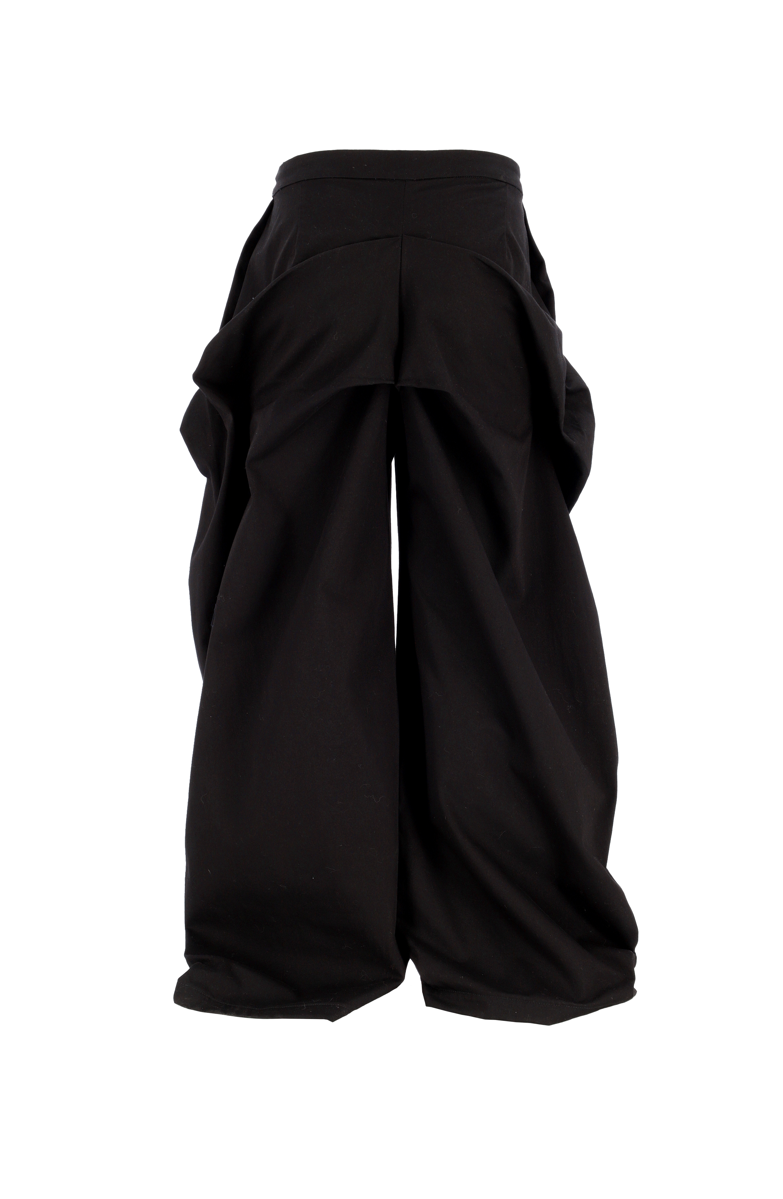 Pantalon pliegue_2.png